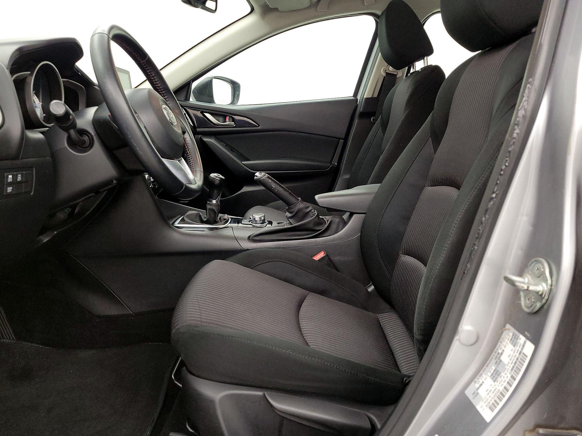 Thumbnail: 2016 Mazda Mazda3 - 11