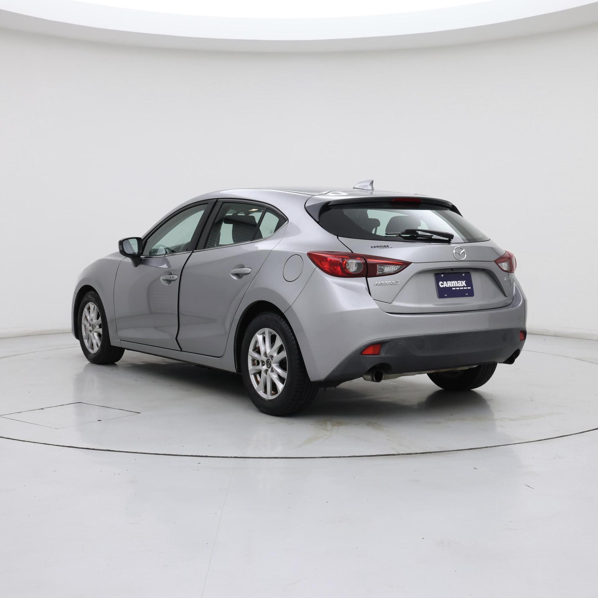 Thumbnail: 2016 Mazda Mazda3 - 2
