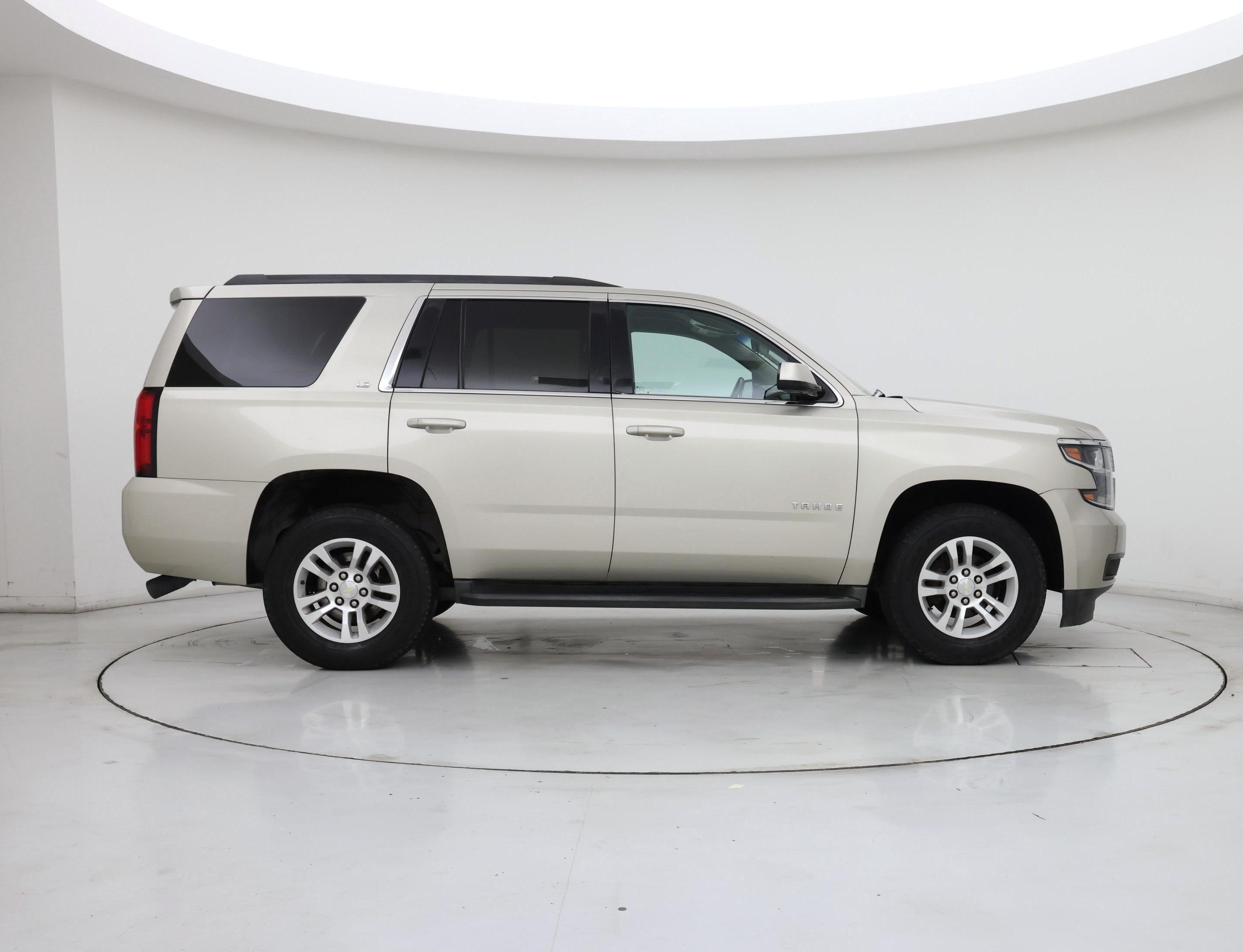 Thumbnail: 2016 Chevrolet Tahoe - 7