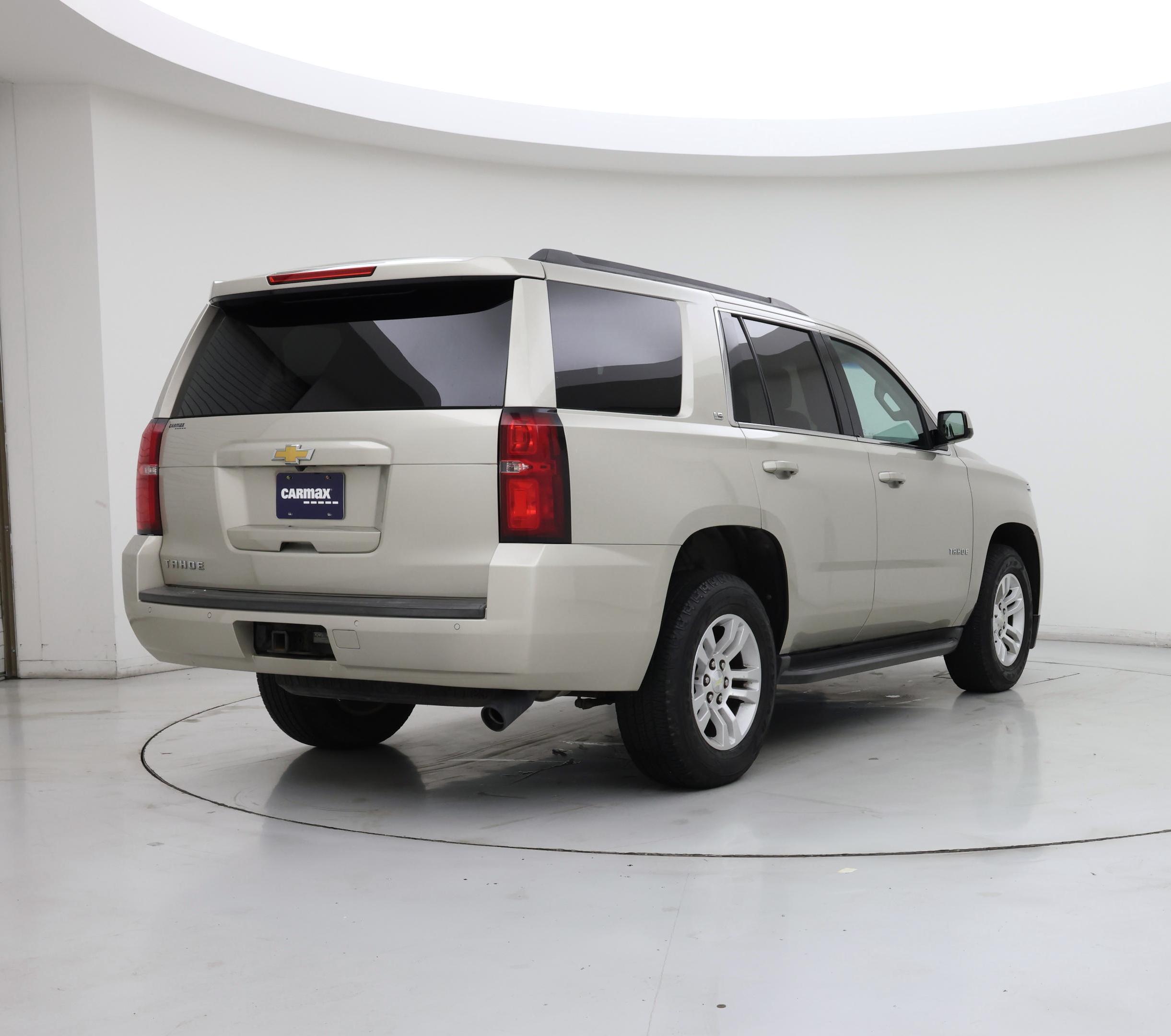 Thumbnail: 2016 Chevrolet Tahoe - 8