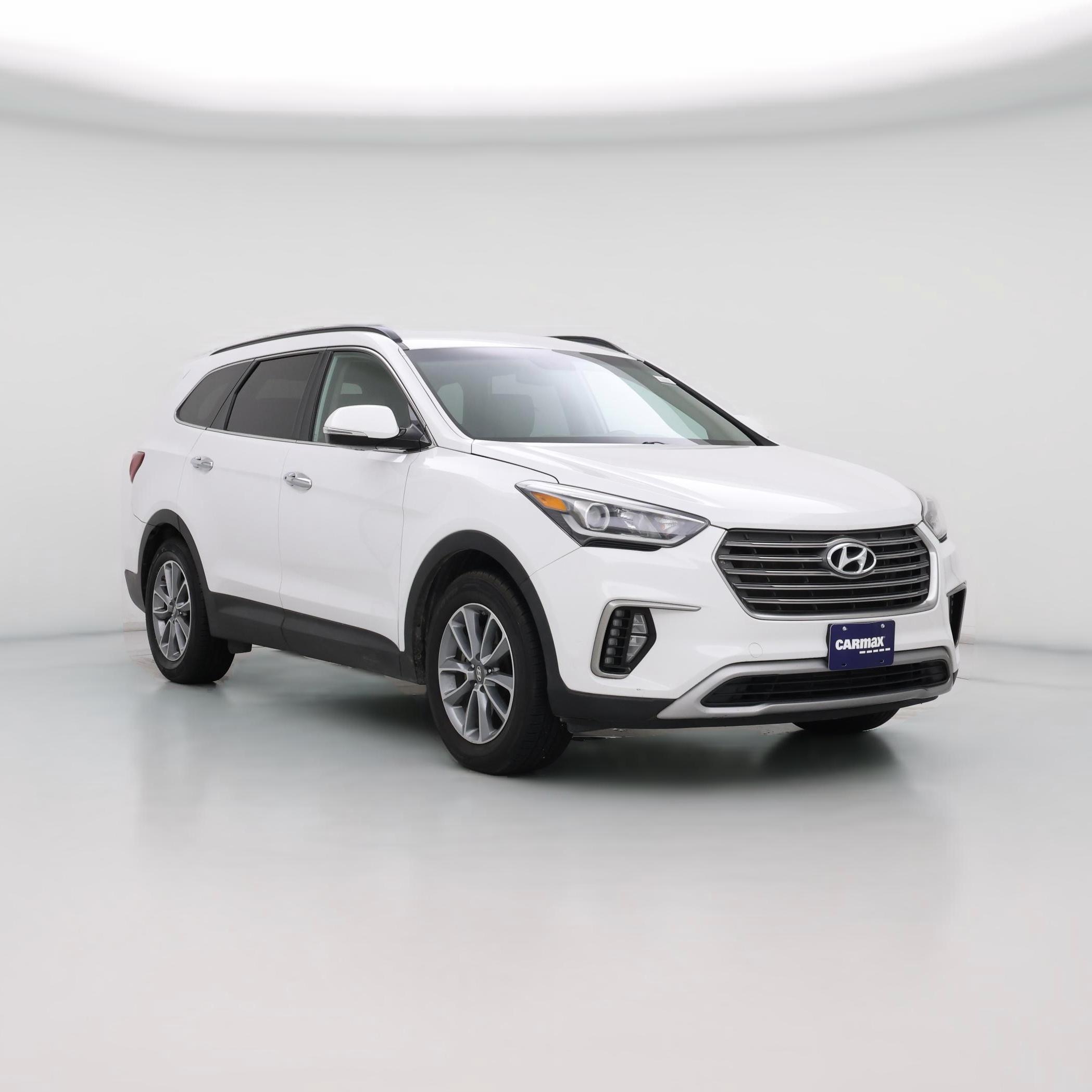 Thumbnail: 2017 Hyundai Santa Fe - 1