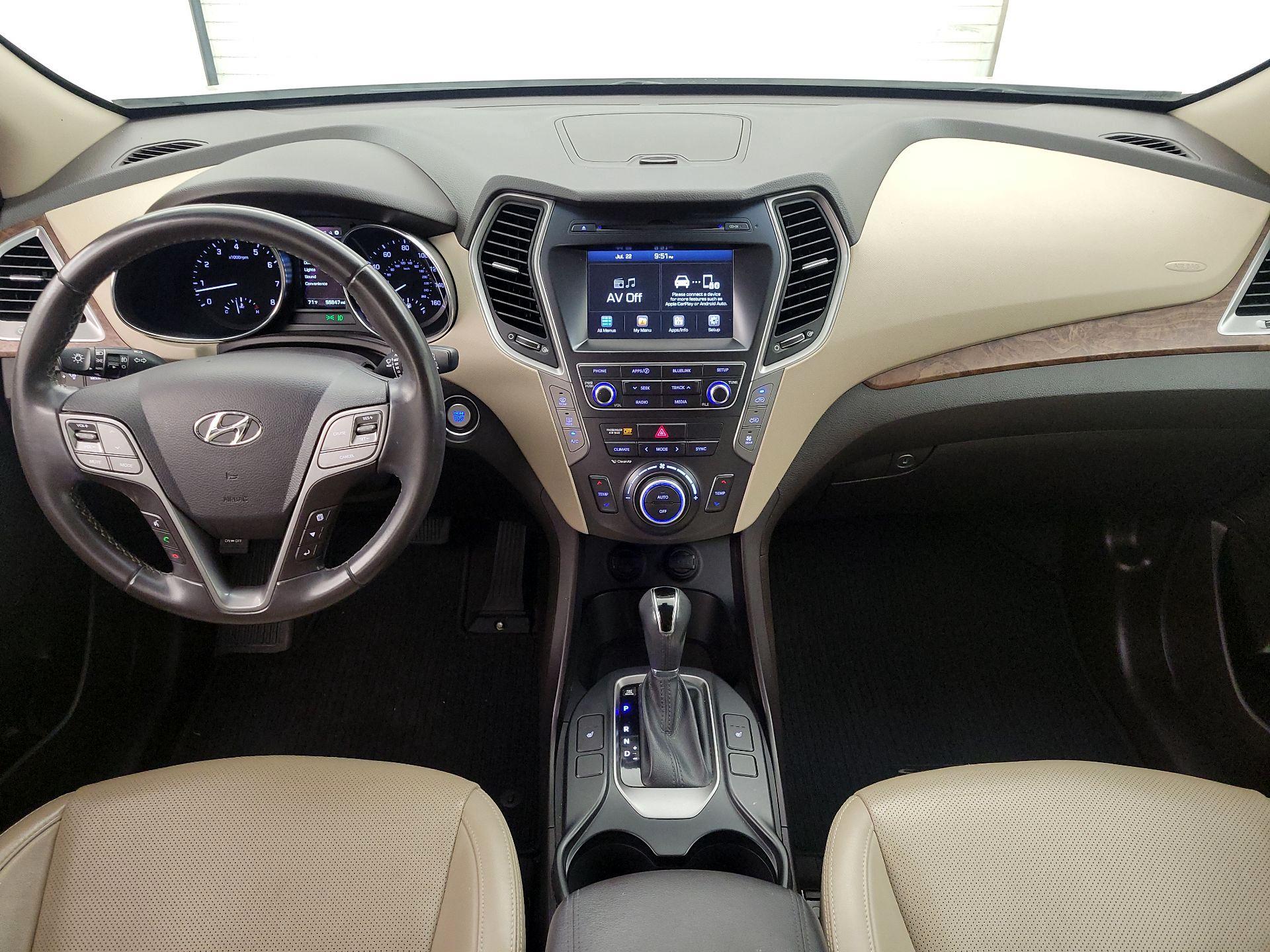 Thumbnail: 2017 Hyundai Santa Fe - 9