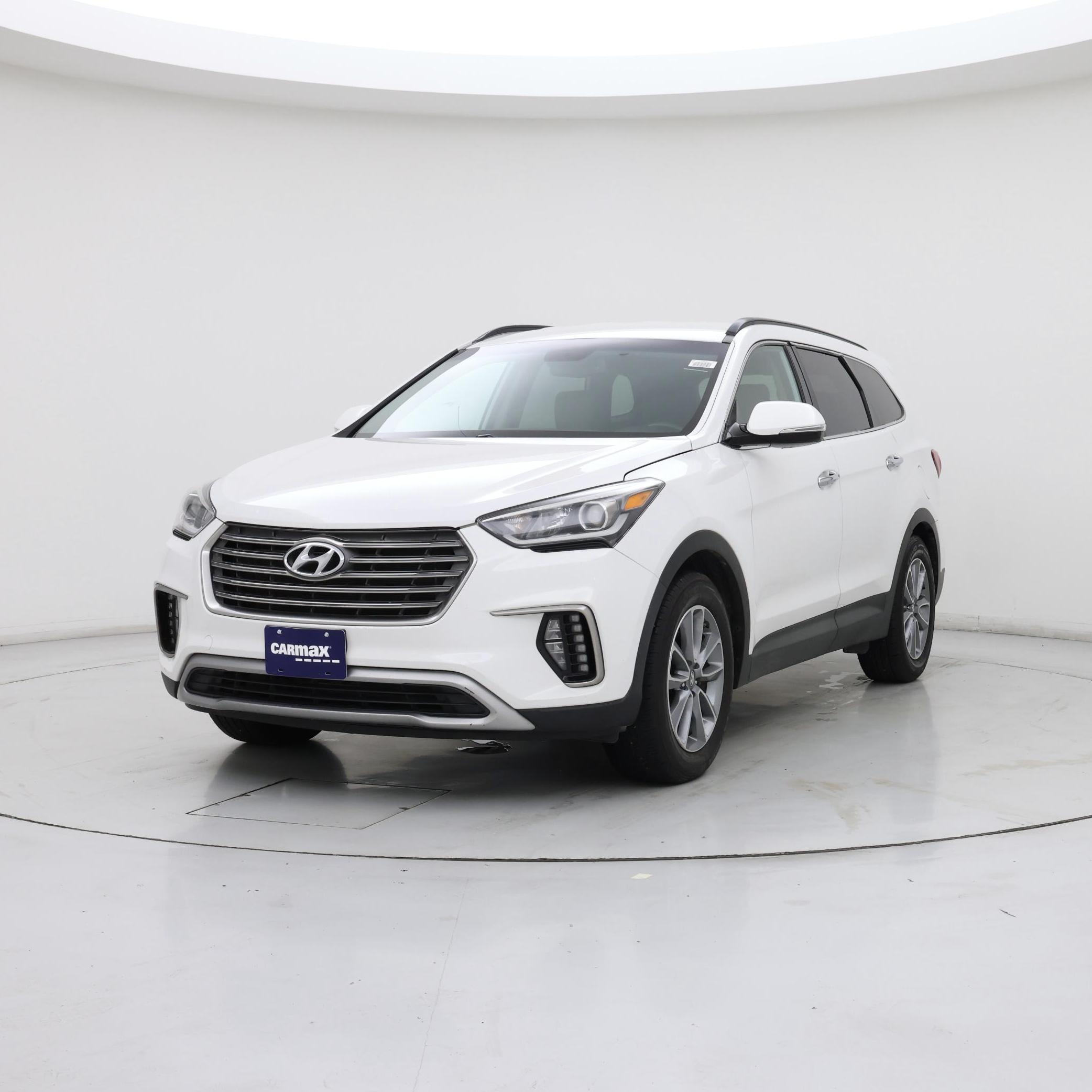 Thumbnail: 2017 Hyundai Santa Fe - 4