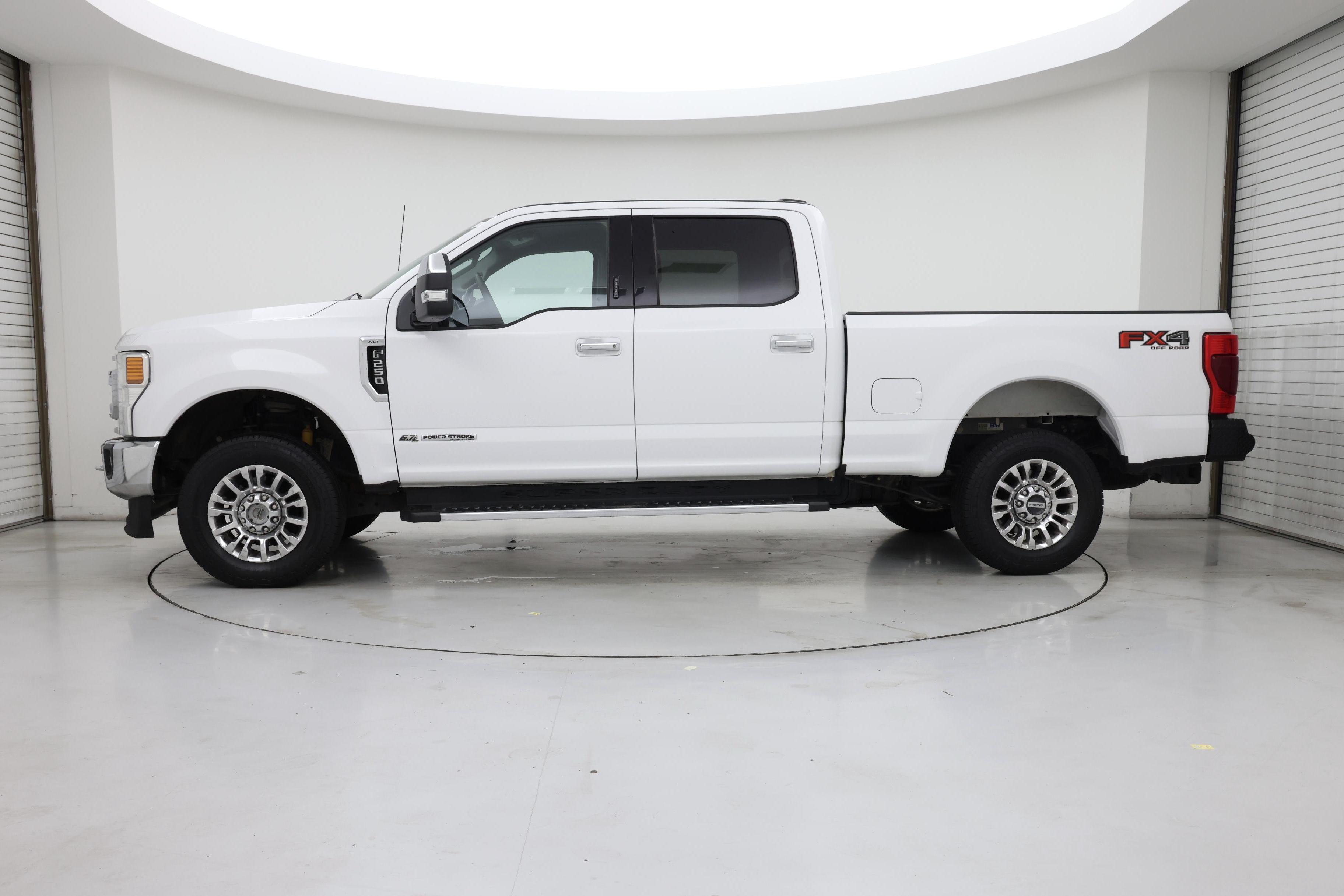 Thumbnail: 2020 Ford F-250 - 3