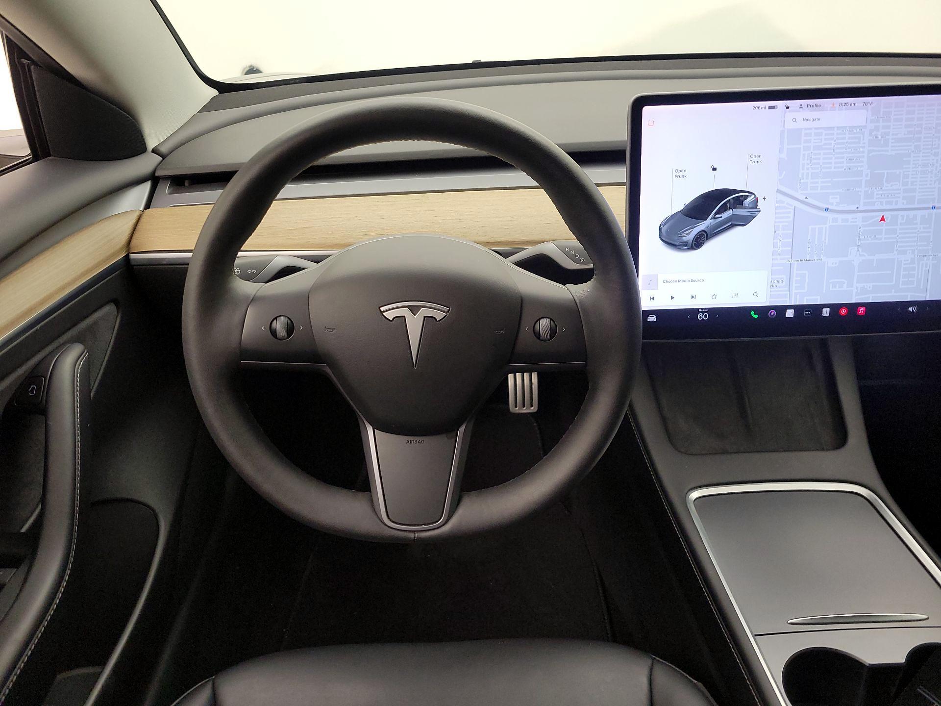 Thumbnail: 2022 Tesla Model 3 - 10