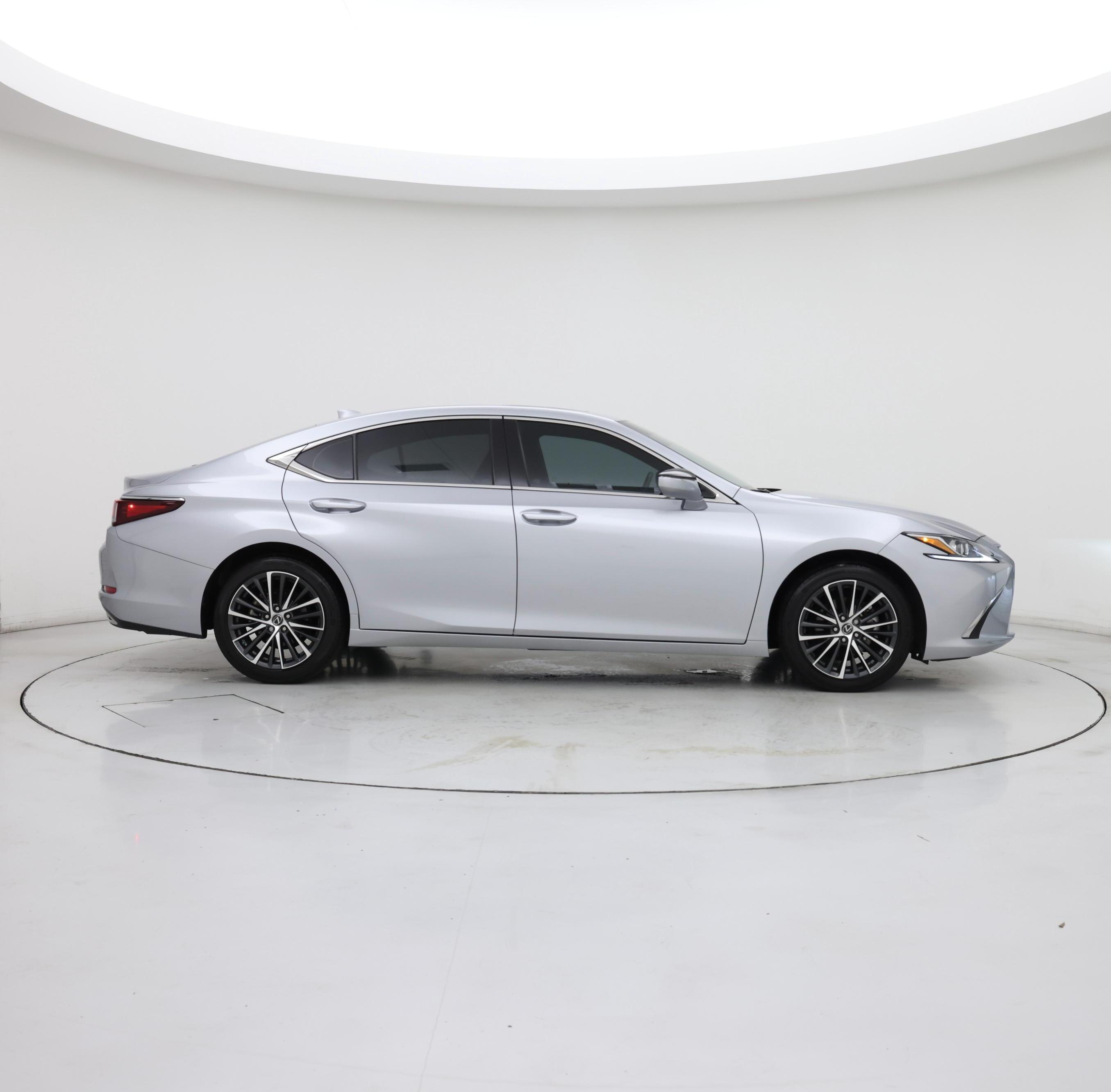 Thumbnail: 2024 Lexus ES - 7