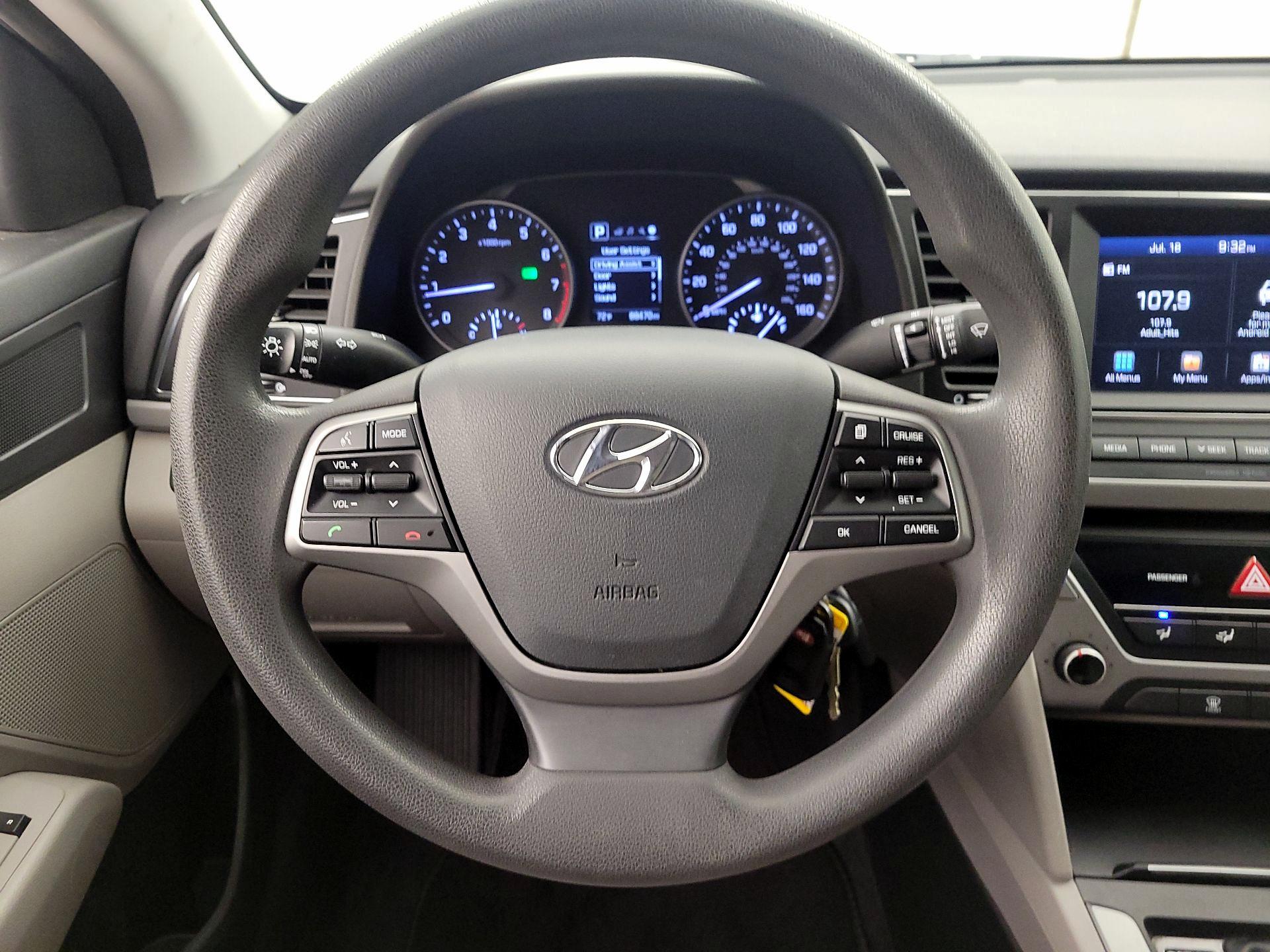 Thumbnail: 2018 Hyundai Elantra - 10