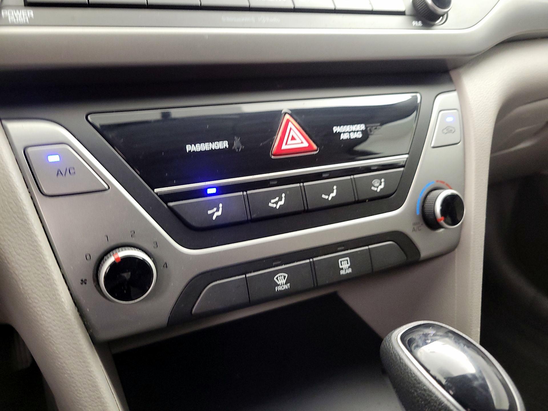 Thumbnail: 2018 Hyundai Elantra - 16