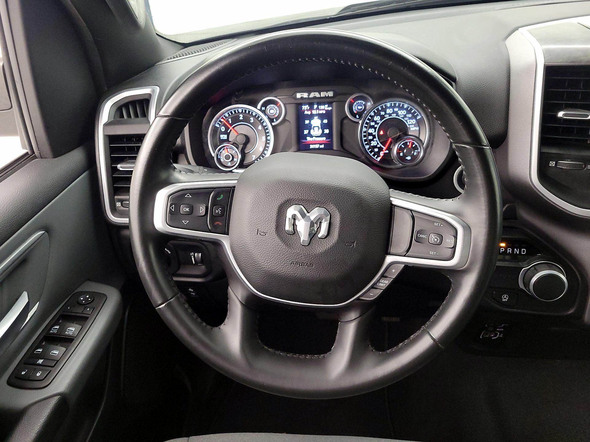 Thumbnail: 2021 RAM 1500 - 10