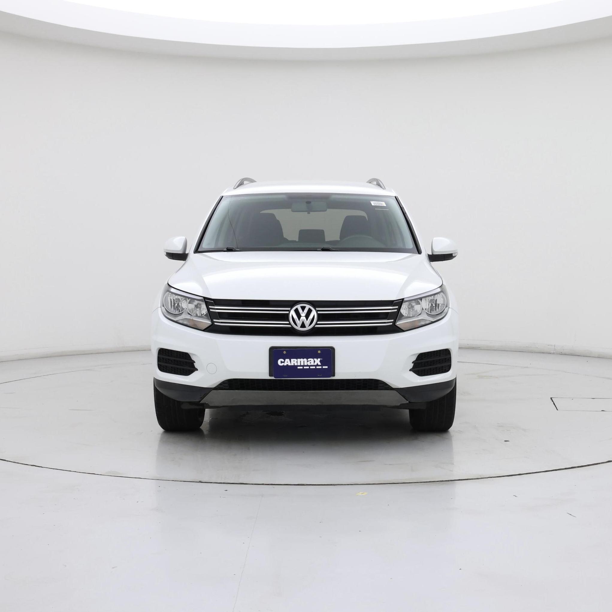 Thumbnail: 2017 Volkswagen Tiguan - 5
