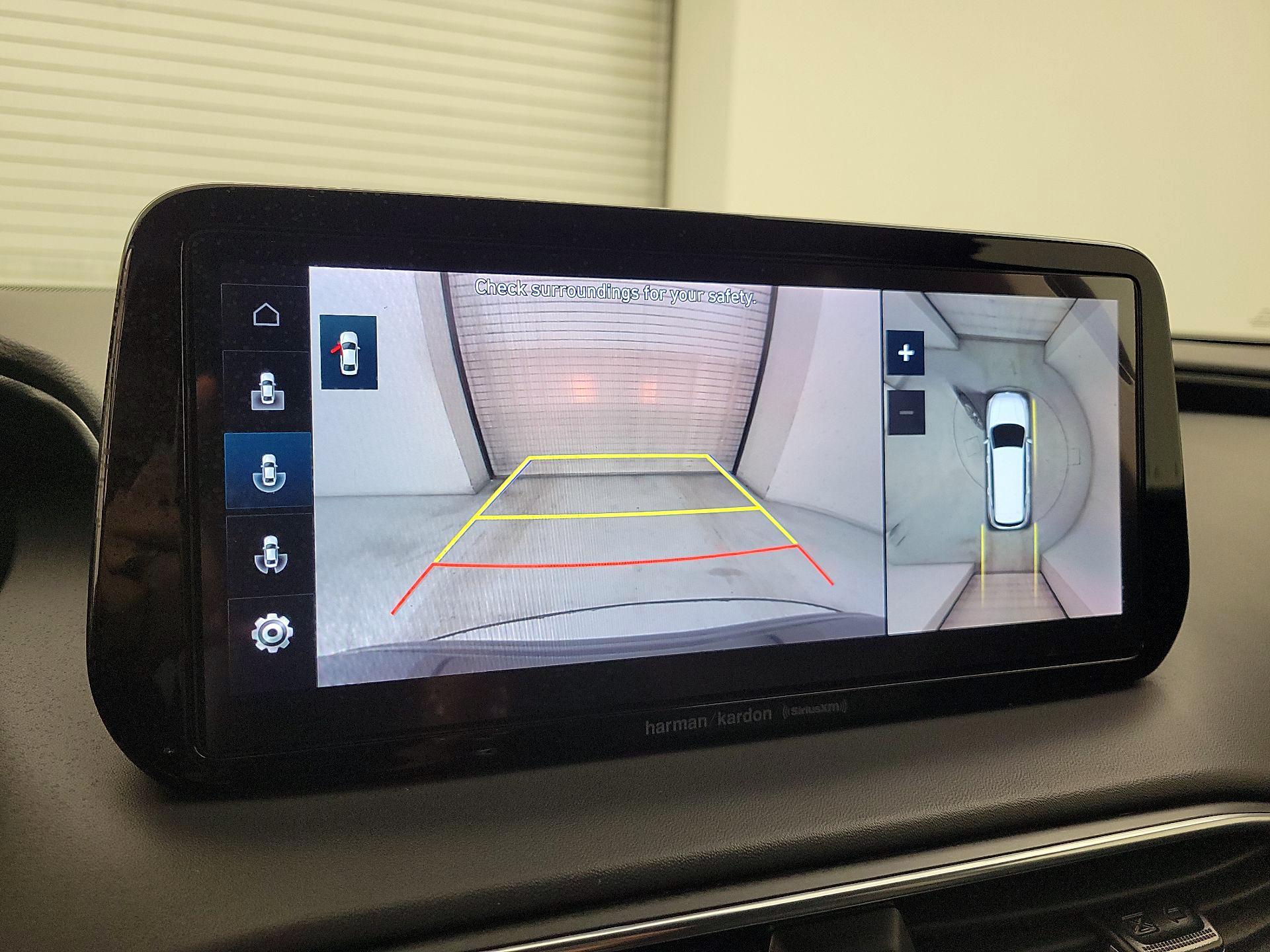 Thumbnail: 2022 Hyundai Santa Fe - 15