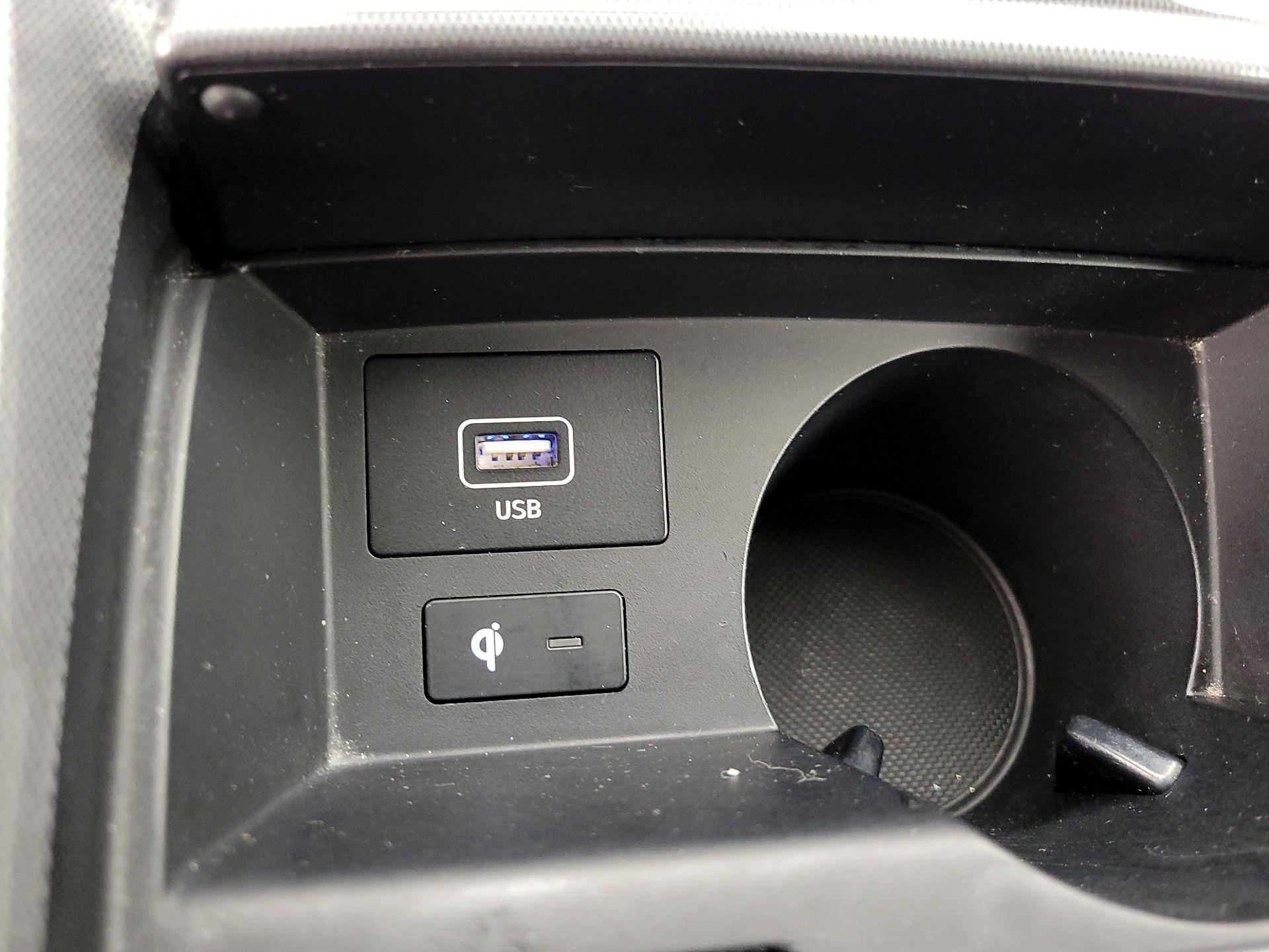 Thumbnail: 2022 Hyundai Santa Fe - 19