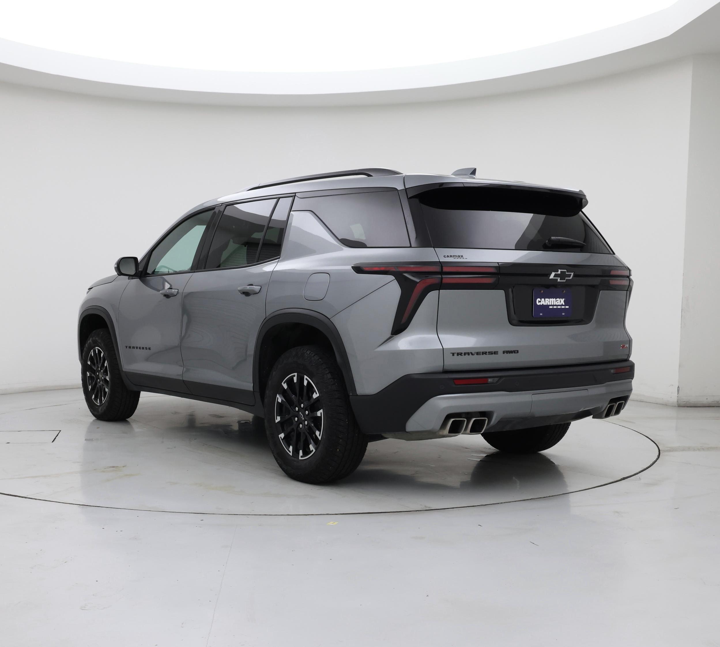 Thumbnail: 2024 Chevrolet Traverse - 2