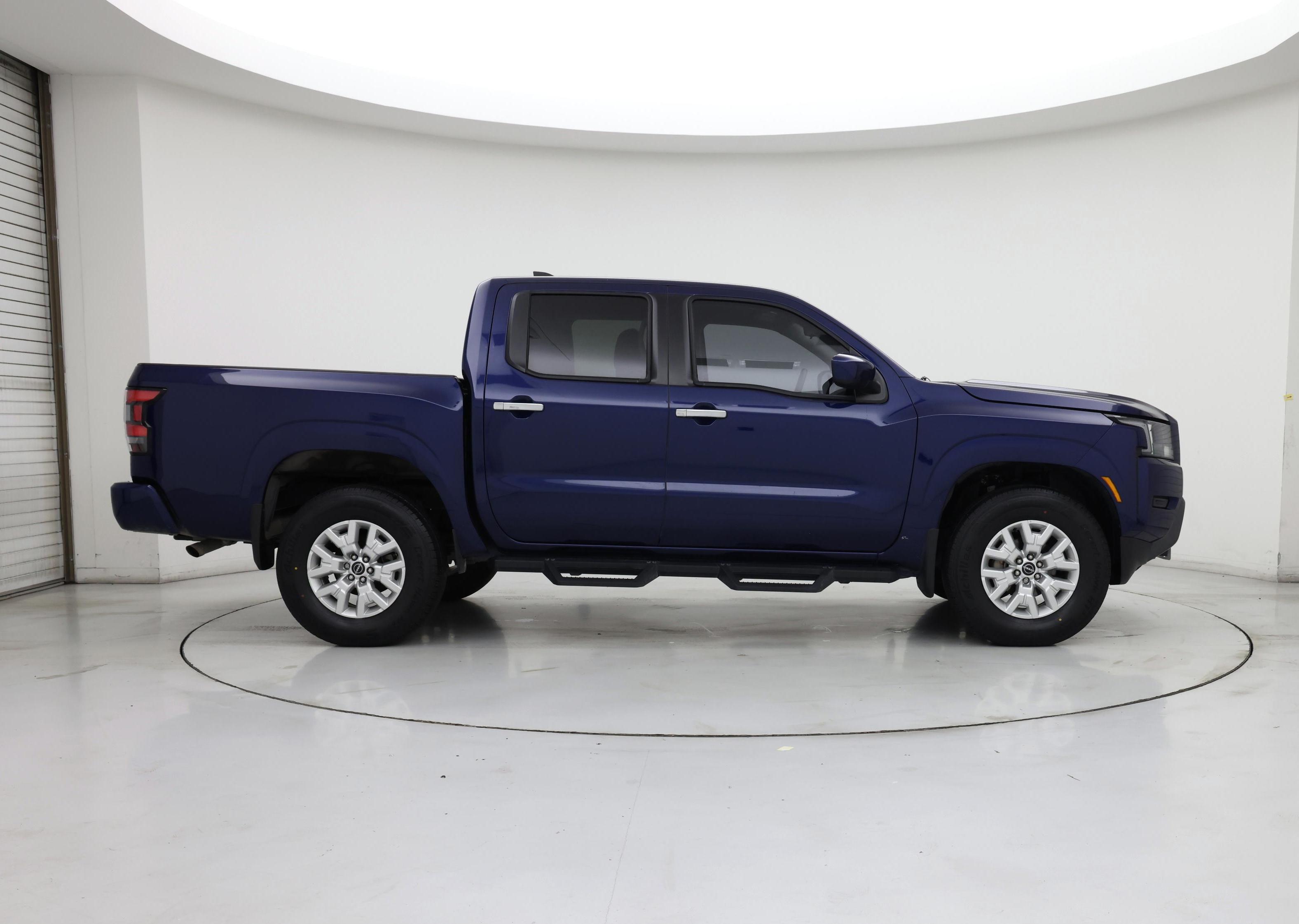Thumbnail: 2023 Nissan Frontier - 7