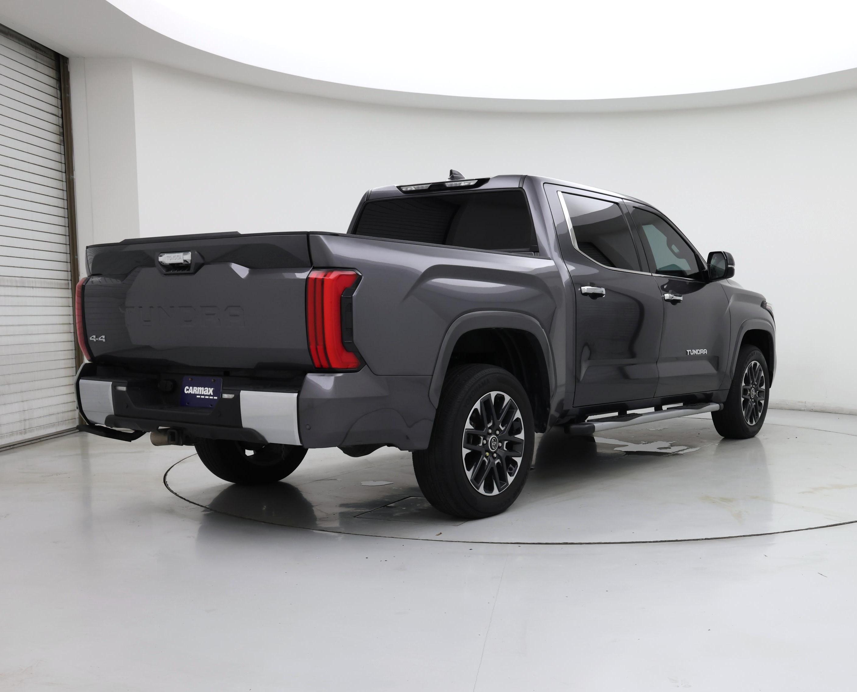 Thumbnail: 2022 Toyota Tundra - 8