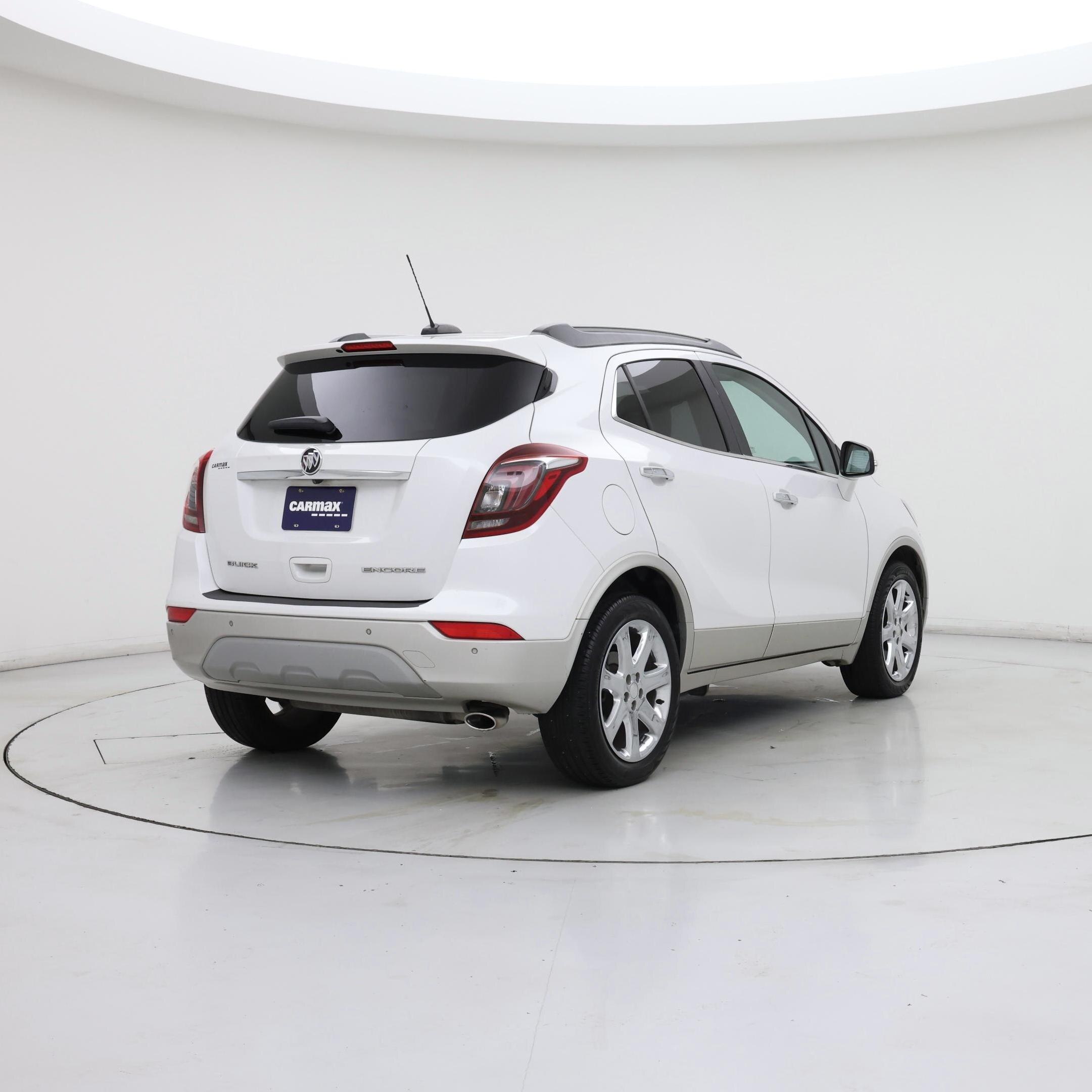 Thumbnail: 2017 Buick Encore - 8