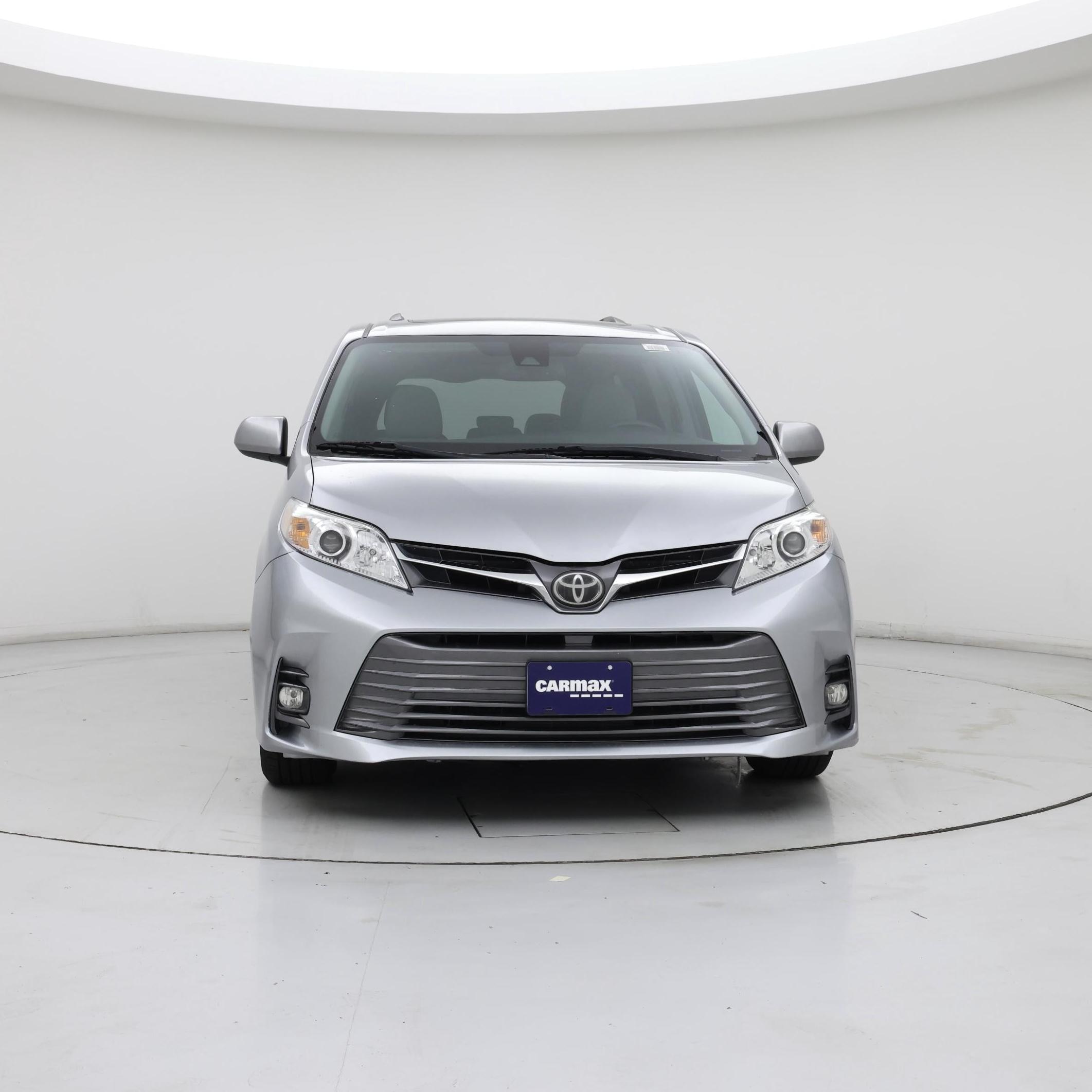 Thumbnail: 2018 Toyota Sienna - 5