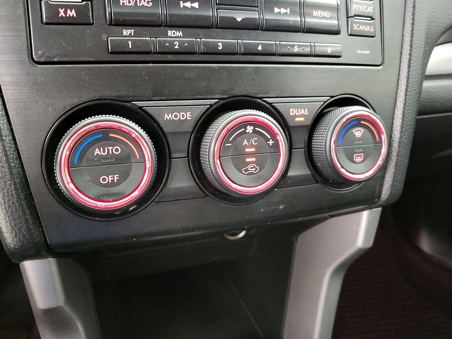 Thumbnail: 2015 Subaru Forester - 16