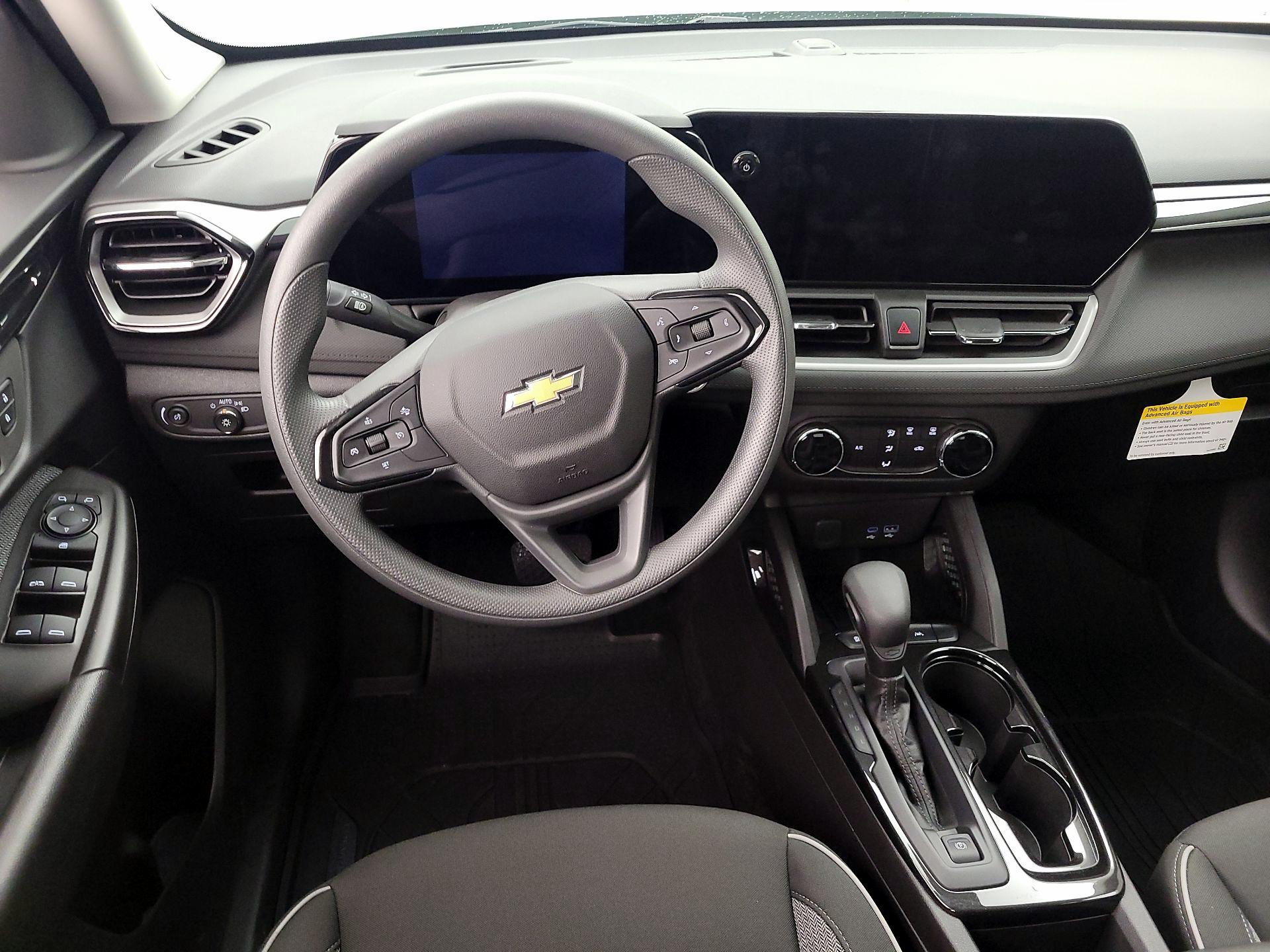 Thumbnail: 2025 Chevrolet TrailBlazer - 10