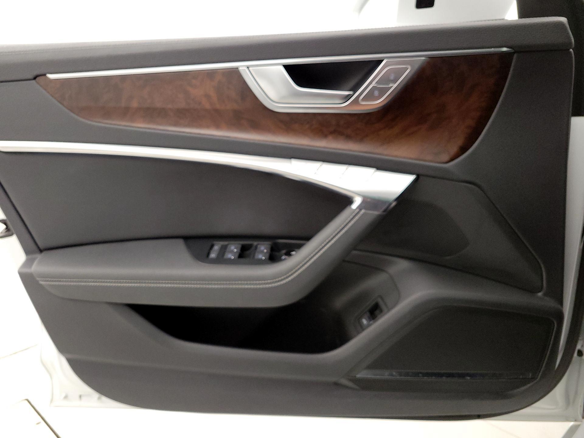 Thumbnail: 2019 Audi A6 - 12