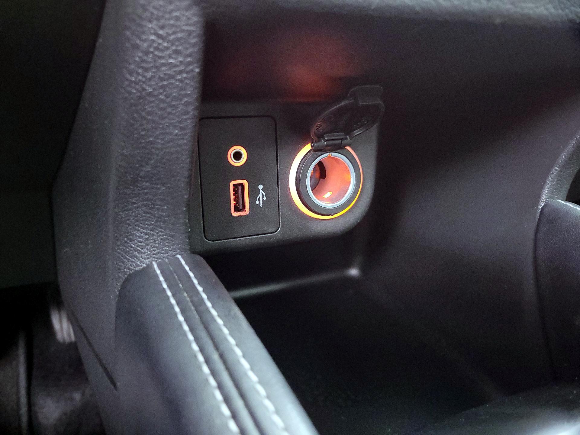 Thumbnail: 2019 Nissan Kicks - 18