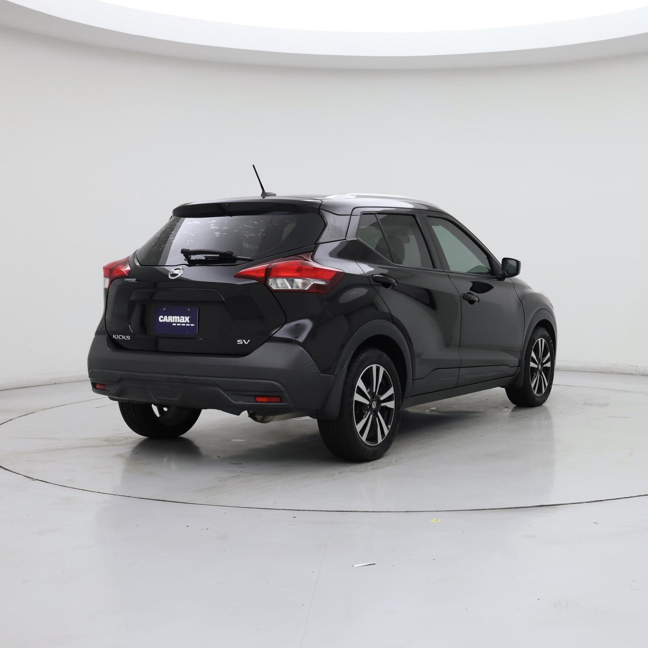 Thumbnail: 2019 Nissan Kicks - 8