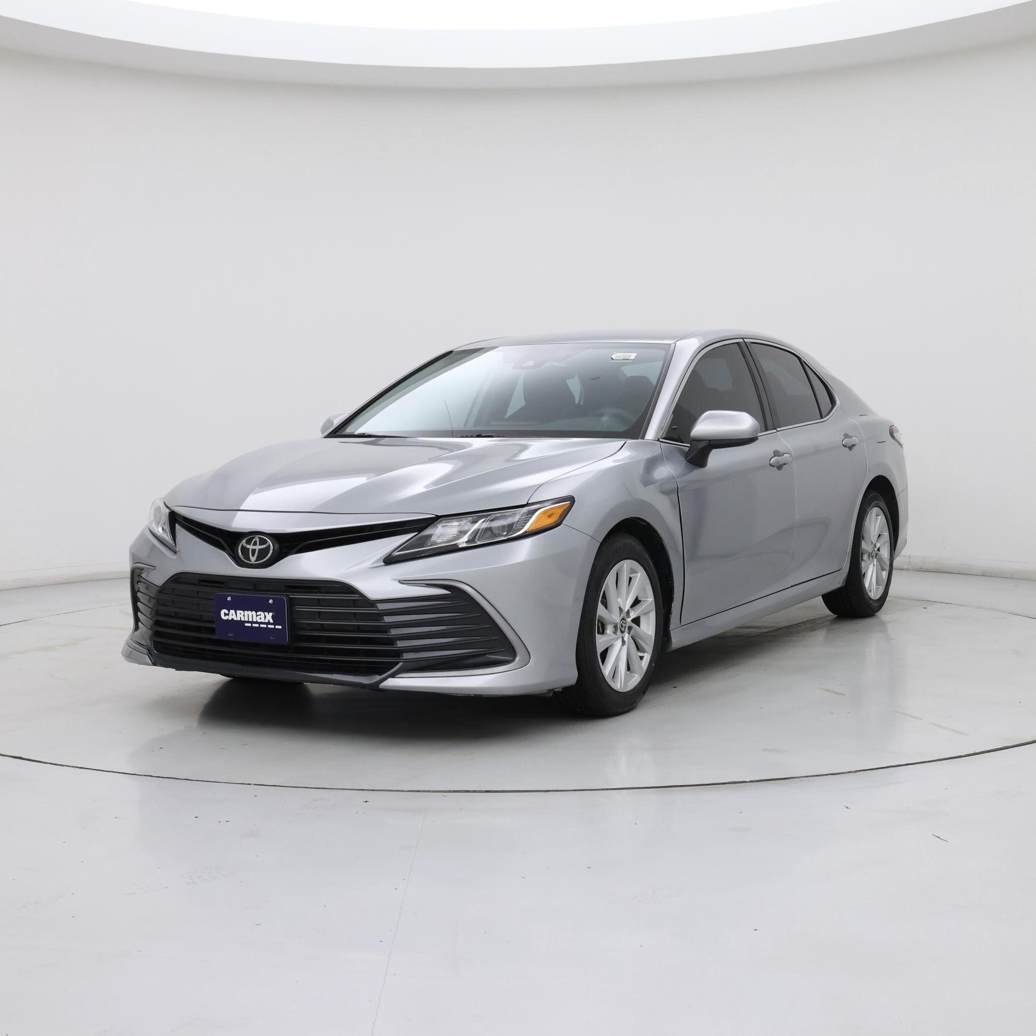 Thumbnail: 2023 Toyota Camry - 4