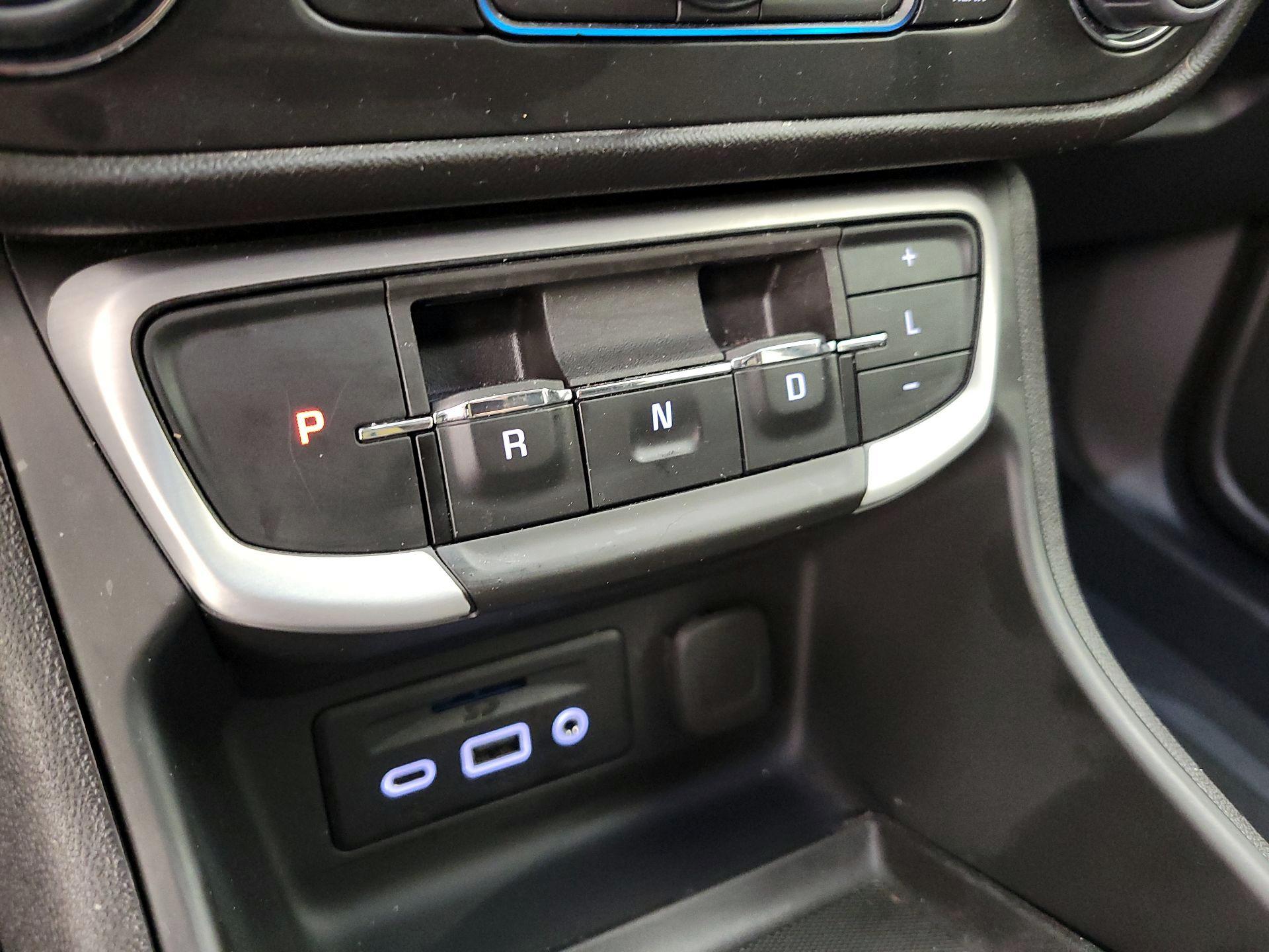 Thumbnail: 2024 GMC Terrain - 17