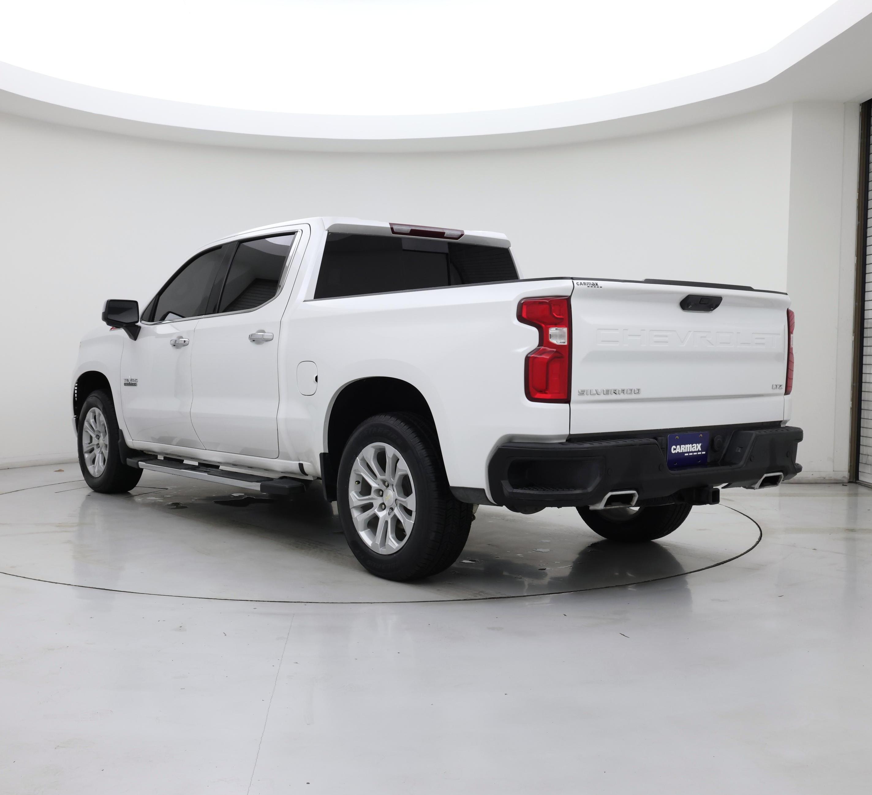 Thumbnail: 2022 Chevrolet Silverado 1500 - 2
