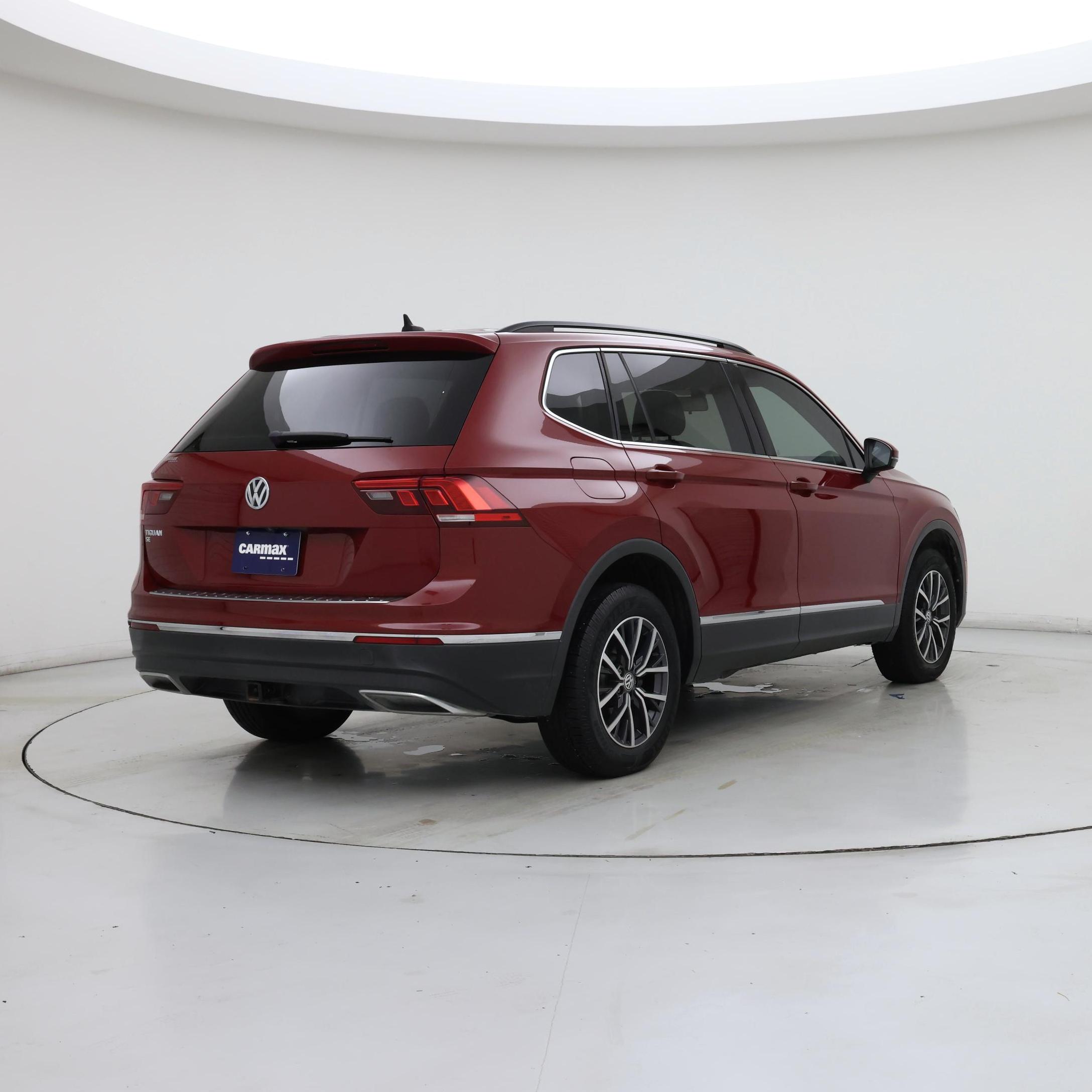 Thumbnail: 2020 Volkswagen Tiguan - 8