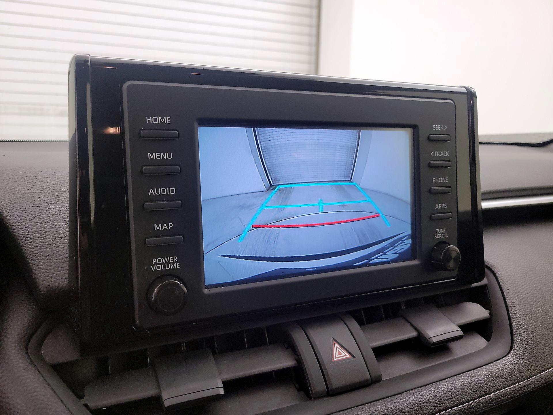 Thumbnail: 2019 Toyota RAV4 - 14