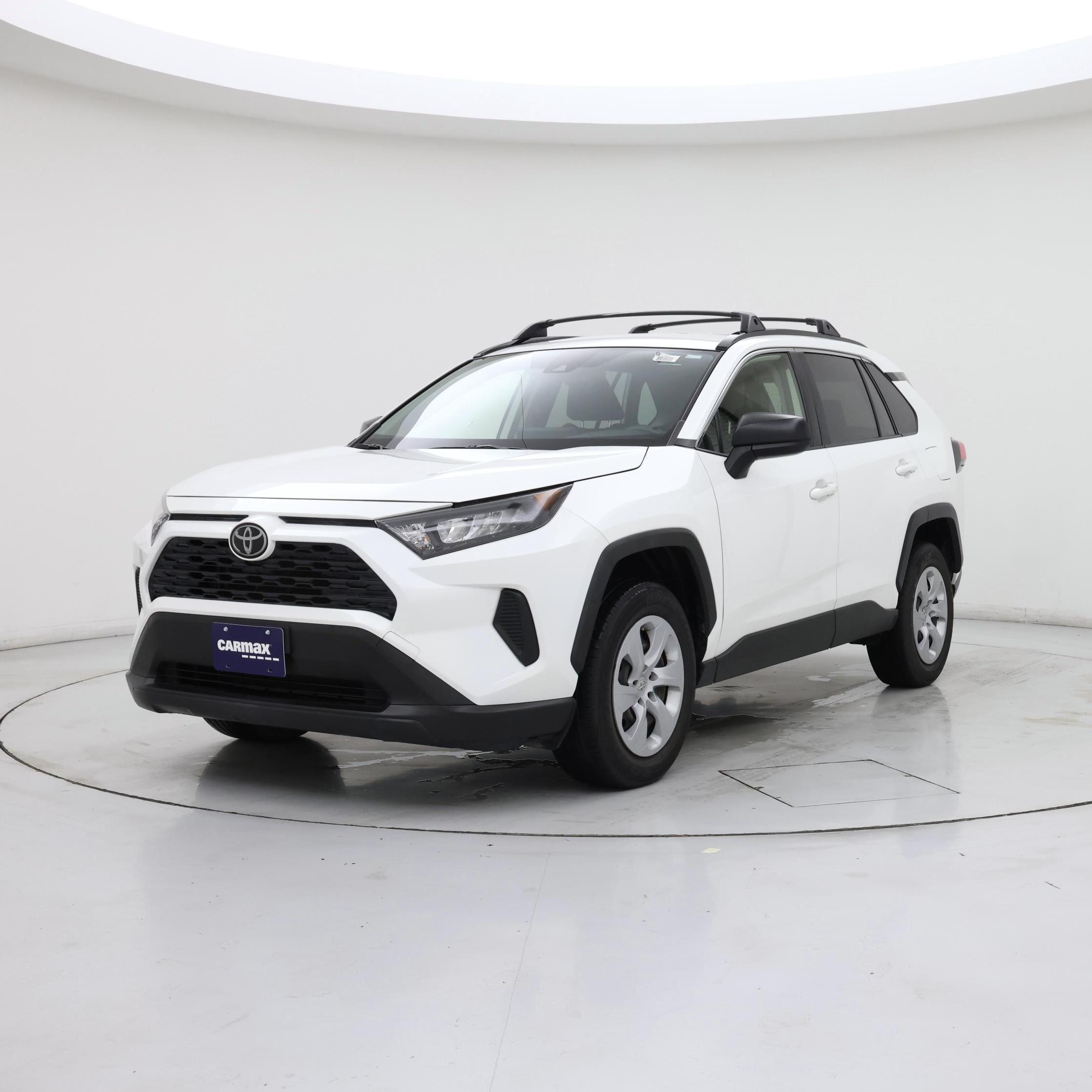 Thumbnail: 2019 Toyota RAV4 - 4