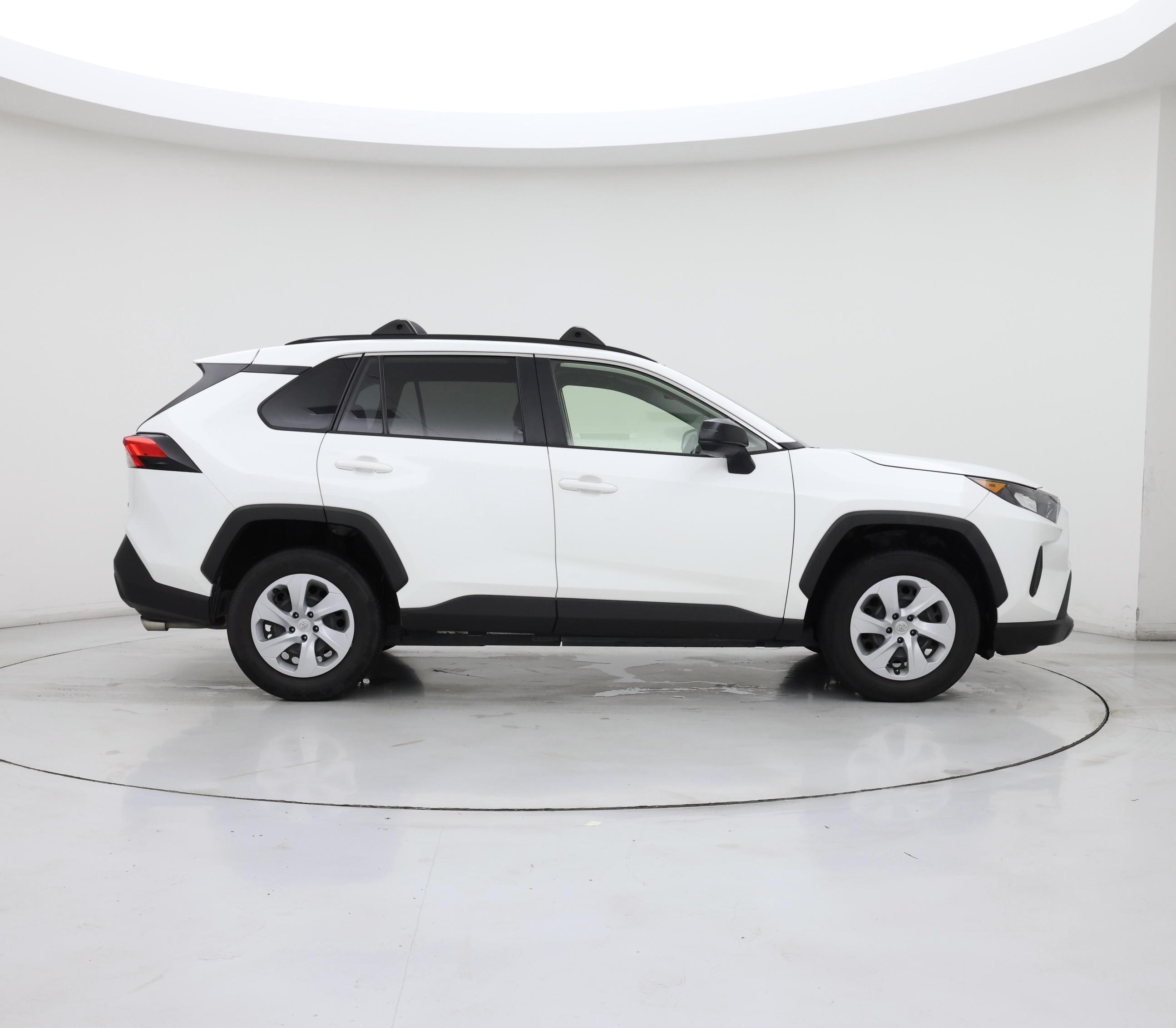 Thumbnail: 2019 Toyota RAV4 - 7