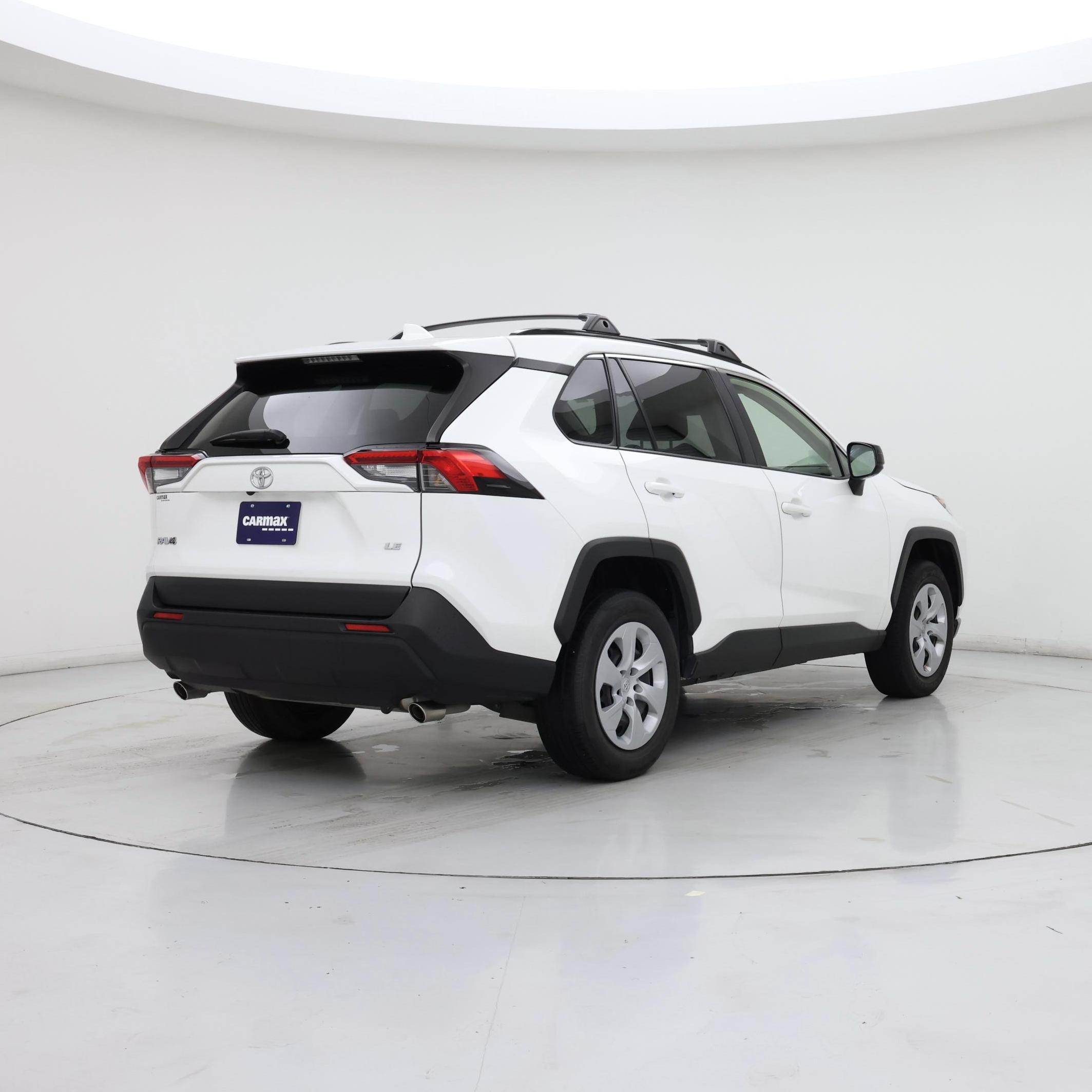 Thumbnail: 2019 Toyota RAV4 - 8