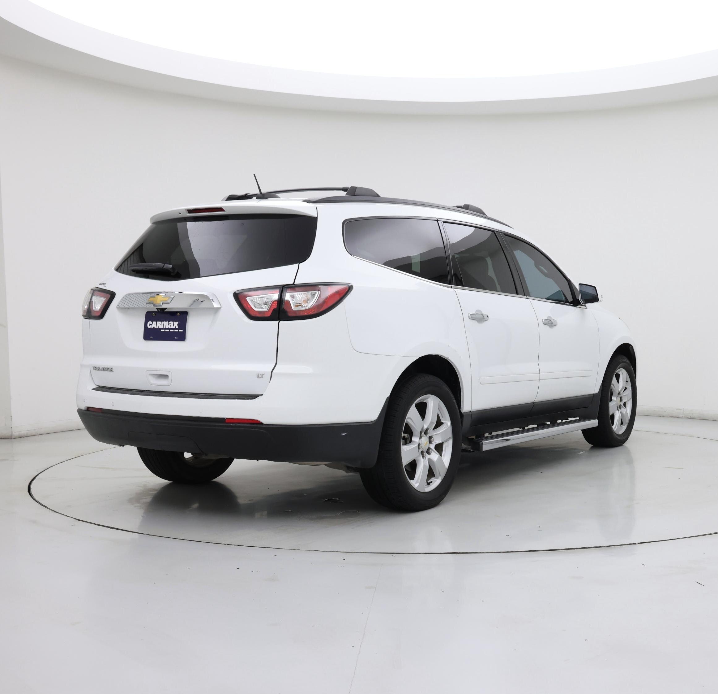 Thumbnail: 2017 Chevrolet Traverse - 8