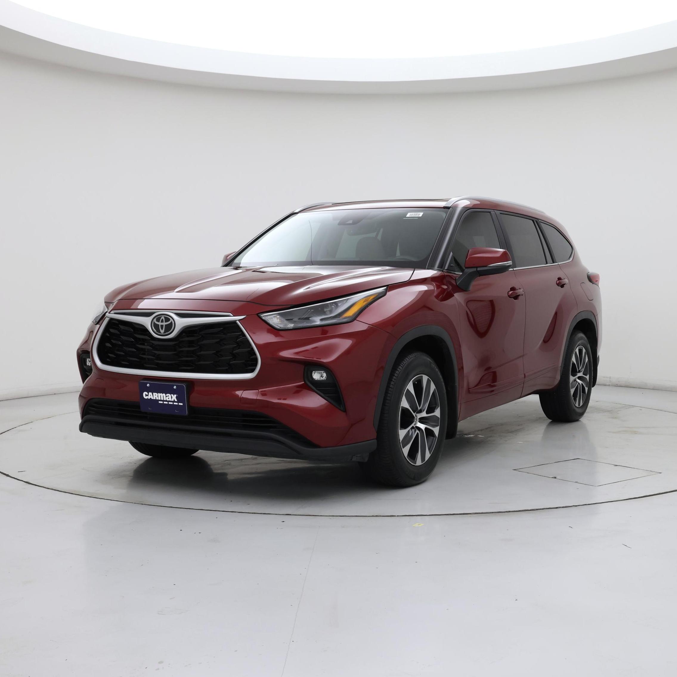 Thumbnail: 2023 Toyota Highlander - 4