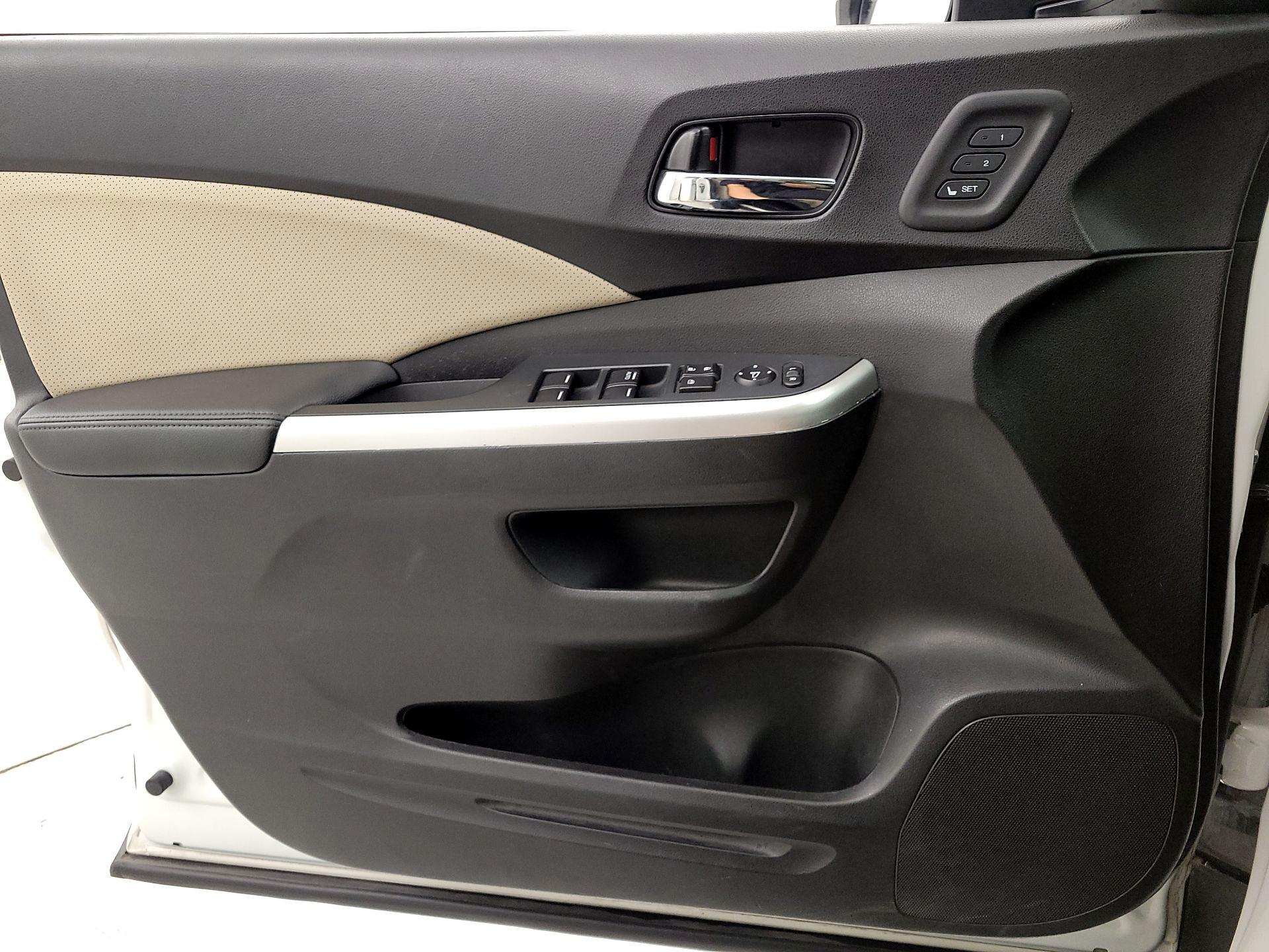 Thumbnail: 2016 Honda CR-V - 12