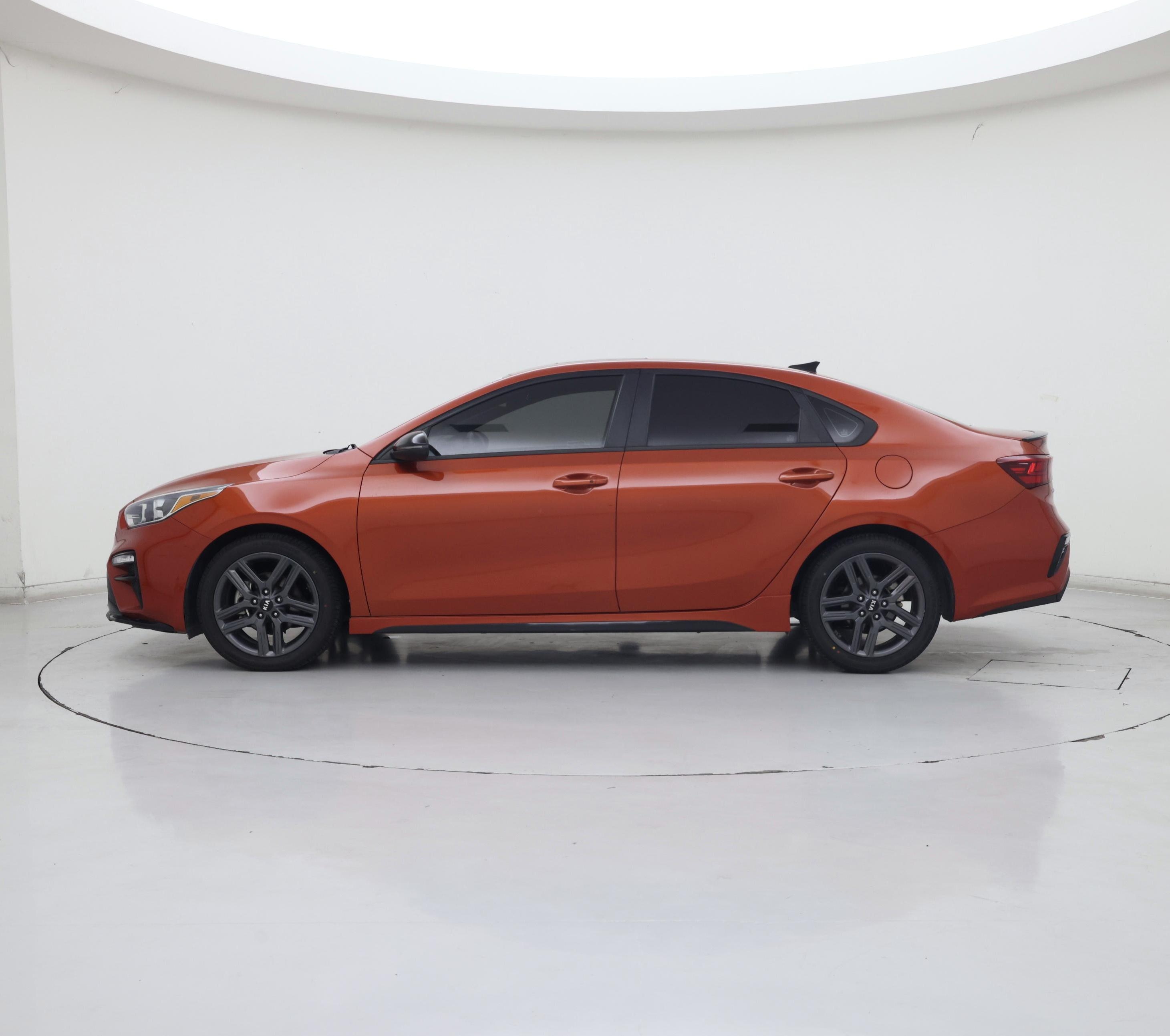 Thumbnail: 2021 Kia Forte - 3
