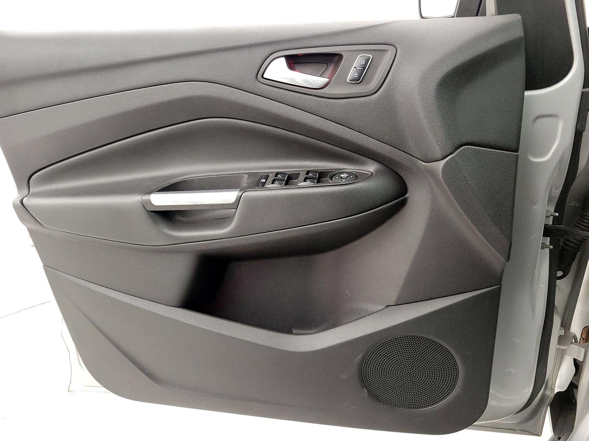 Thumbnail: 2014 Ford C-Max - 12