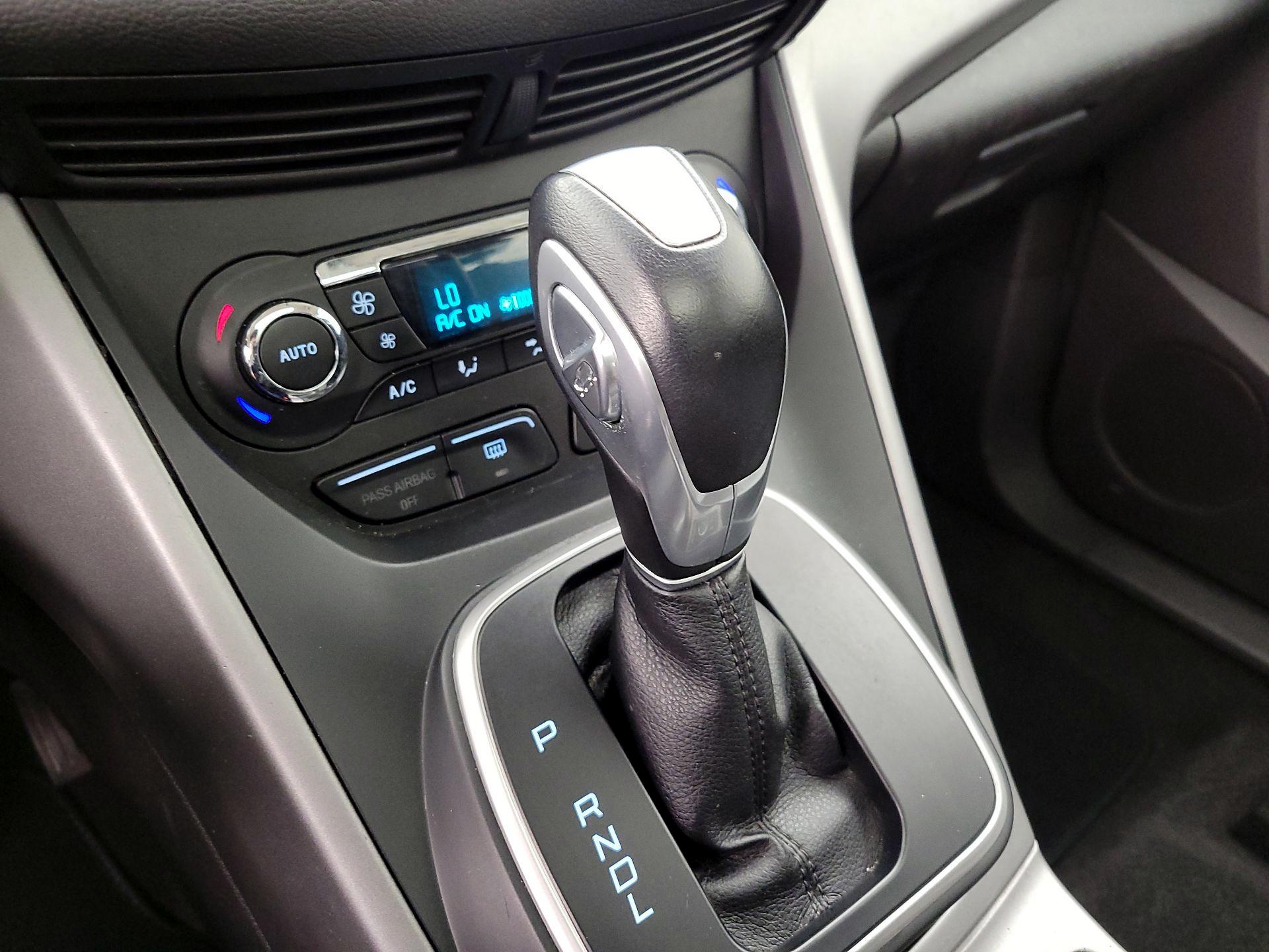 Thumbnail: 2014 Ford C-Max - 17