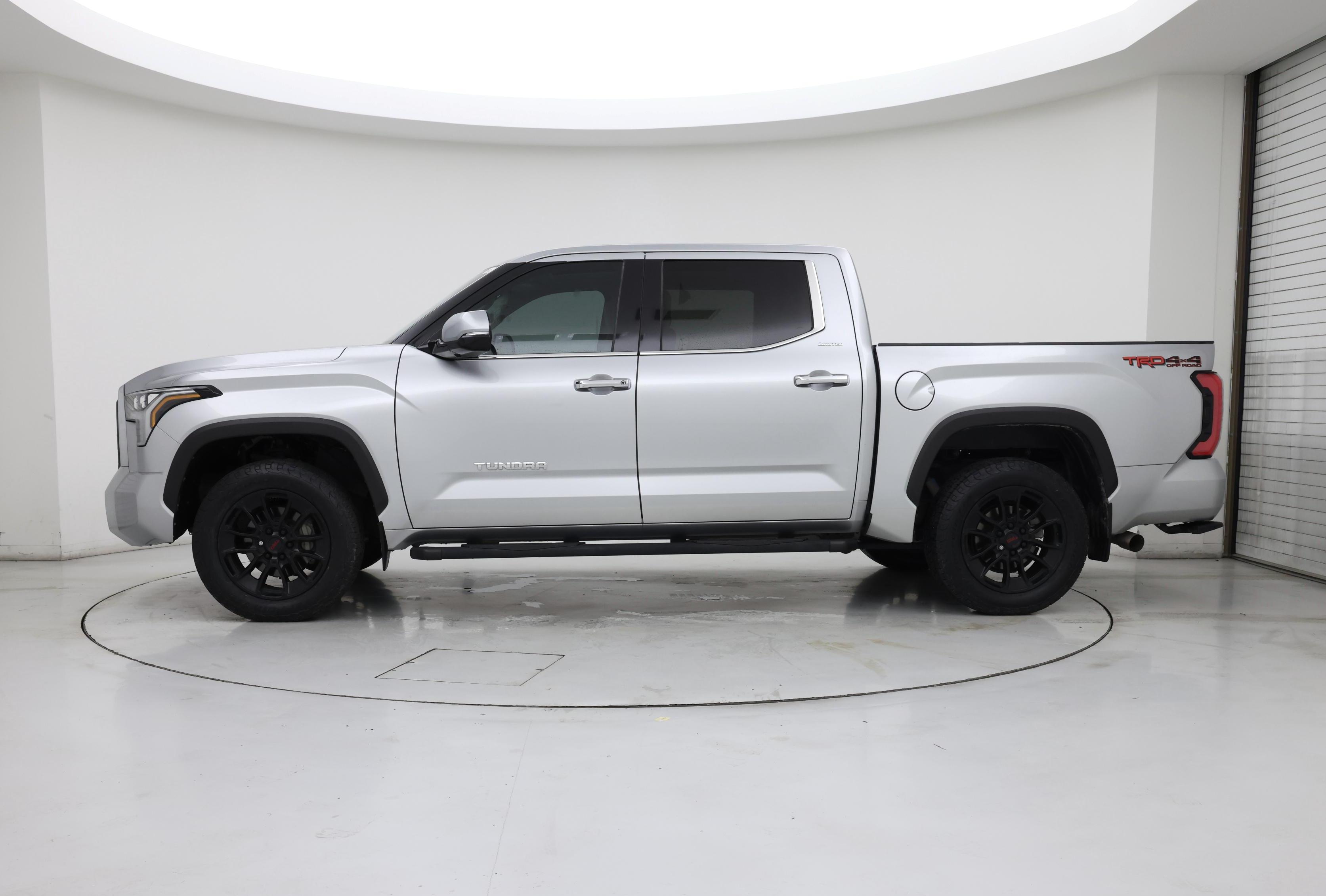 Thumbnail: 2023 Toyota Tundra - 3