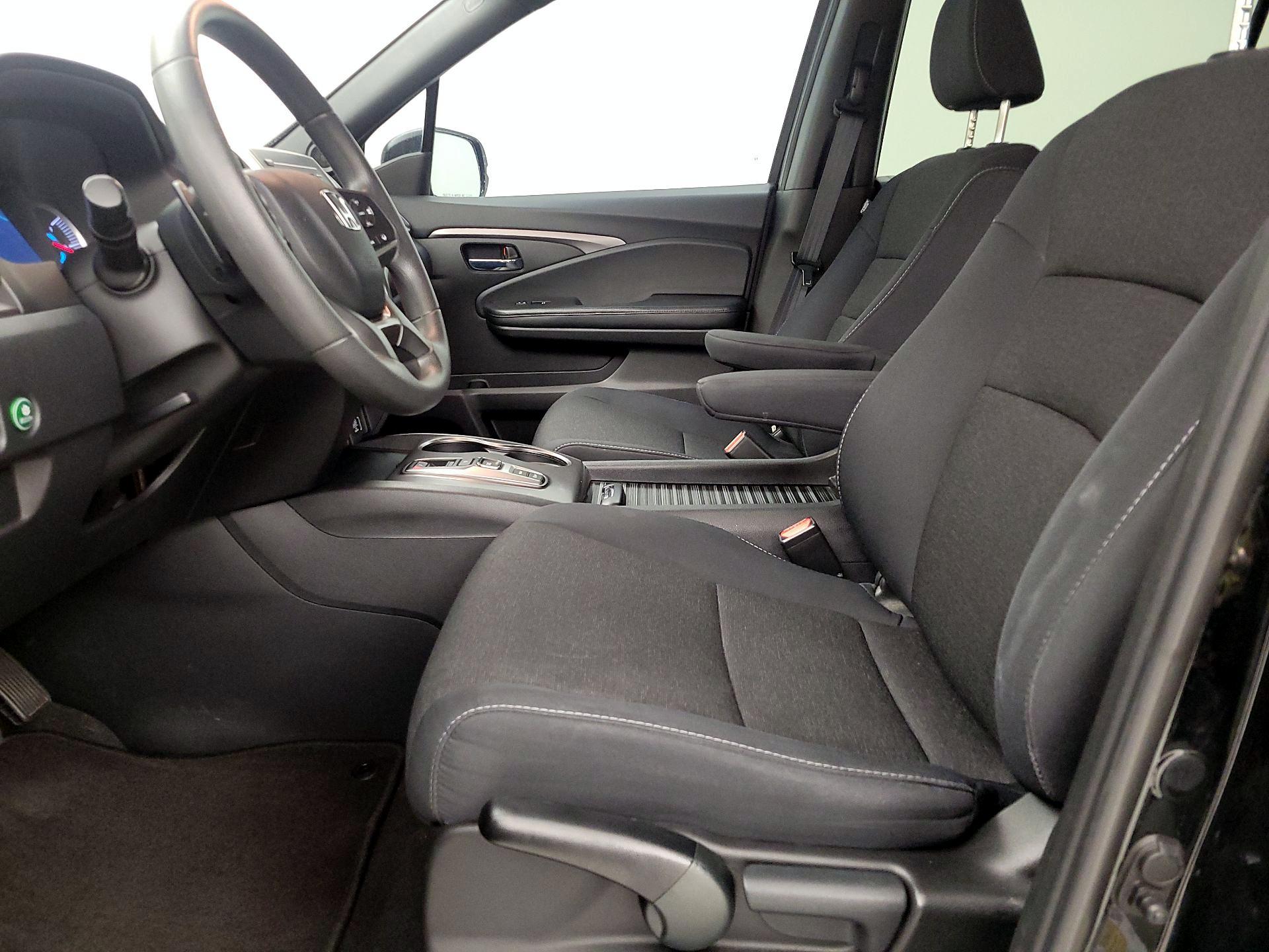 Thumbnail: 2019 Honda Passport - 11