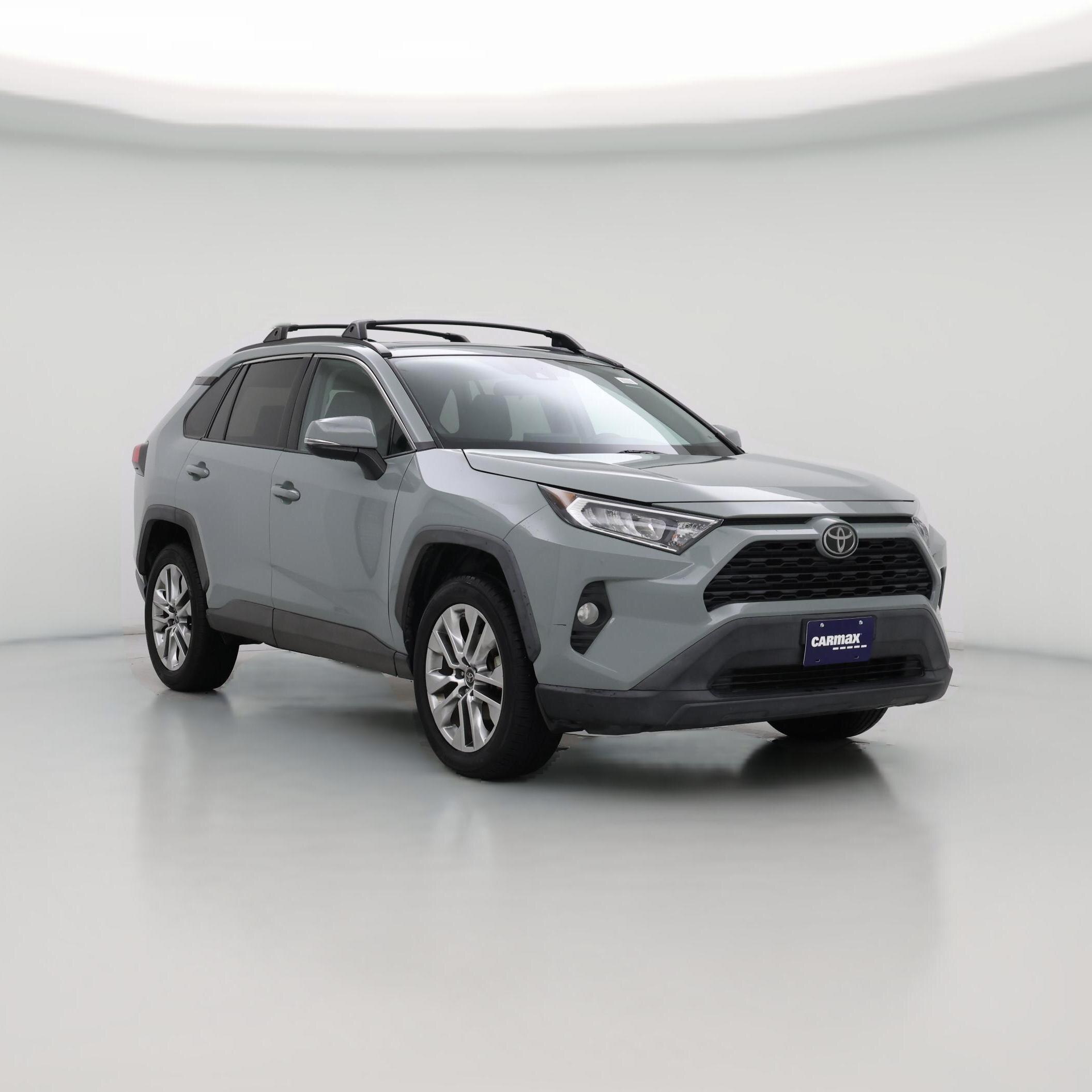 Thumbnail: 2019 Toyota RAV4 - 1