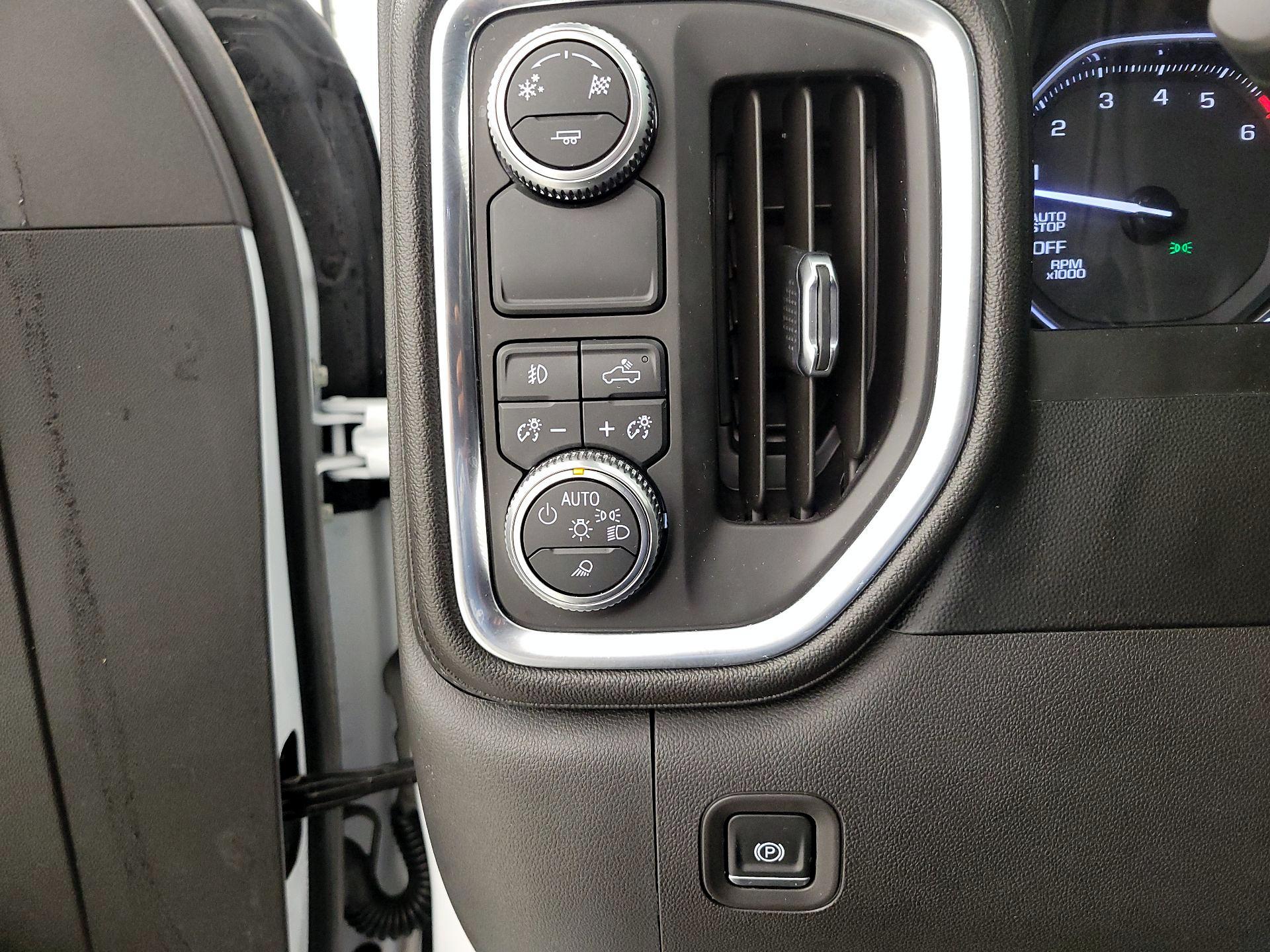 Thumbnail: 2019 GMC Sierra 1500 - 13