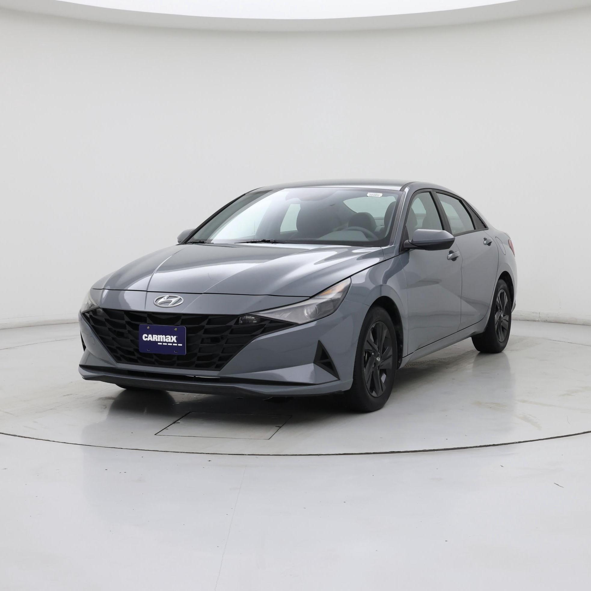 Thumbnail: 2023 Hyundai Elantra - 4