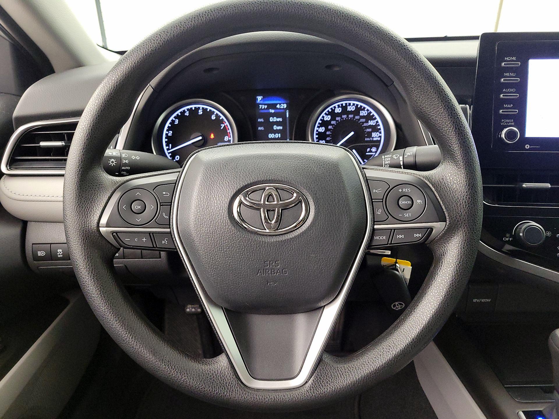 Thumbnail: 2021 Toyota Camry - 10