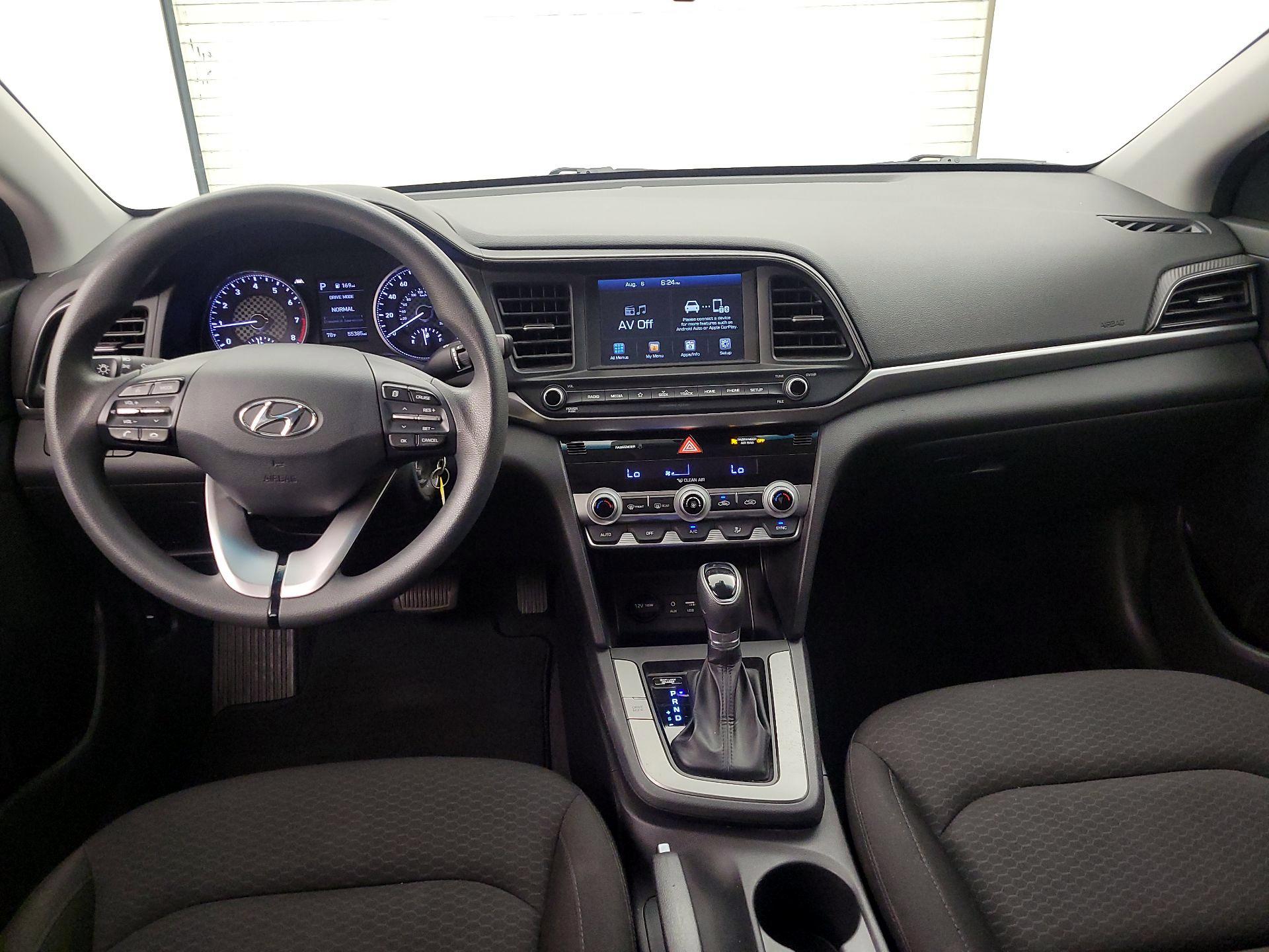 Thumbnail: 2020 Hyundai Elantra - 9