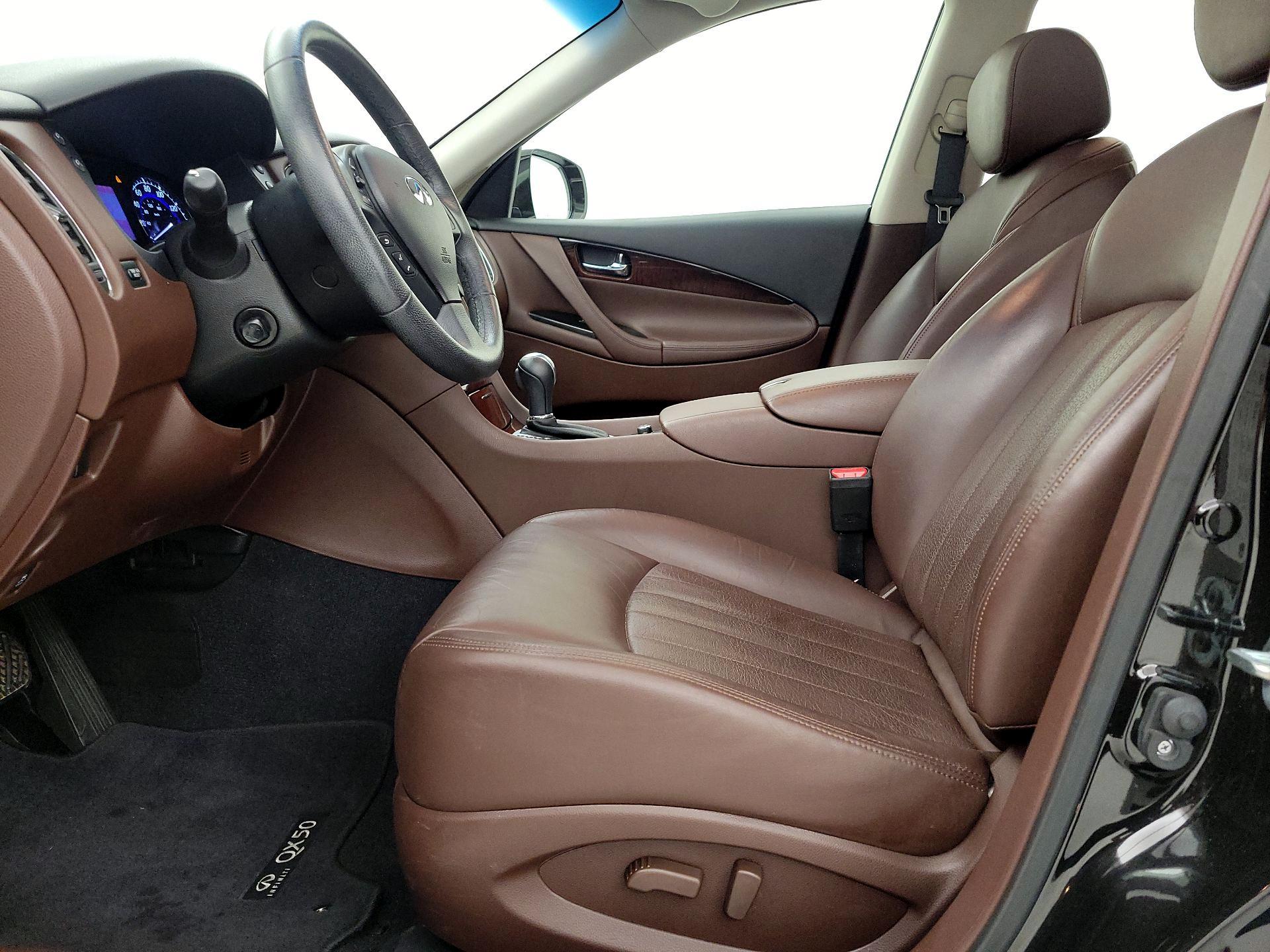 Thumbnail: 2016 INFINITI QX50 - 11
