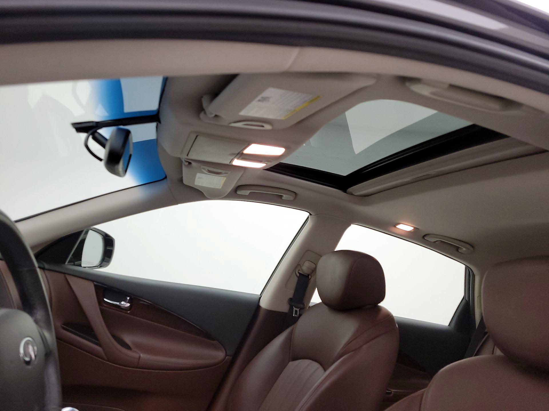 Thumbnail: 2016 INFINITI QX50 - 20
