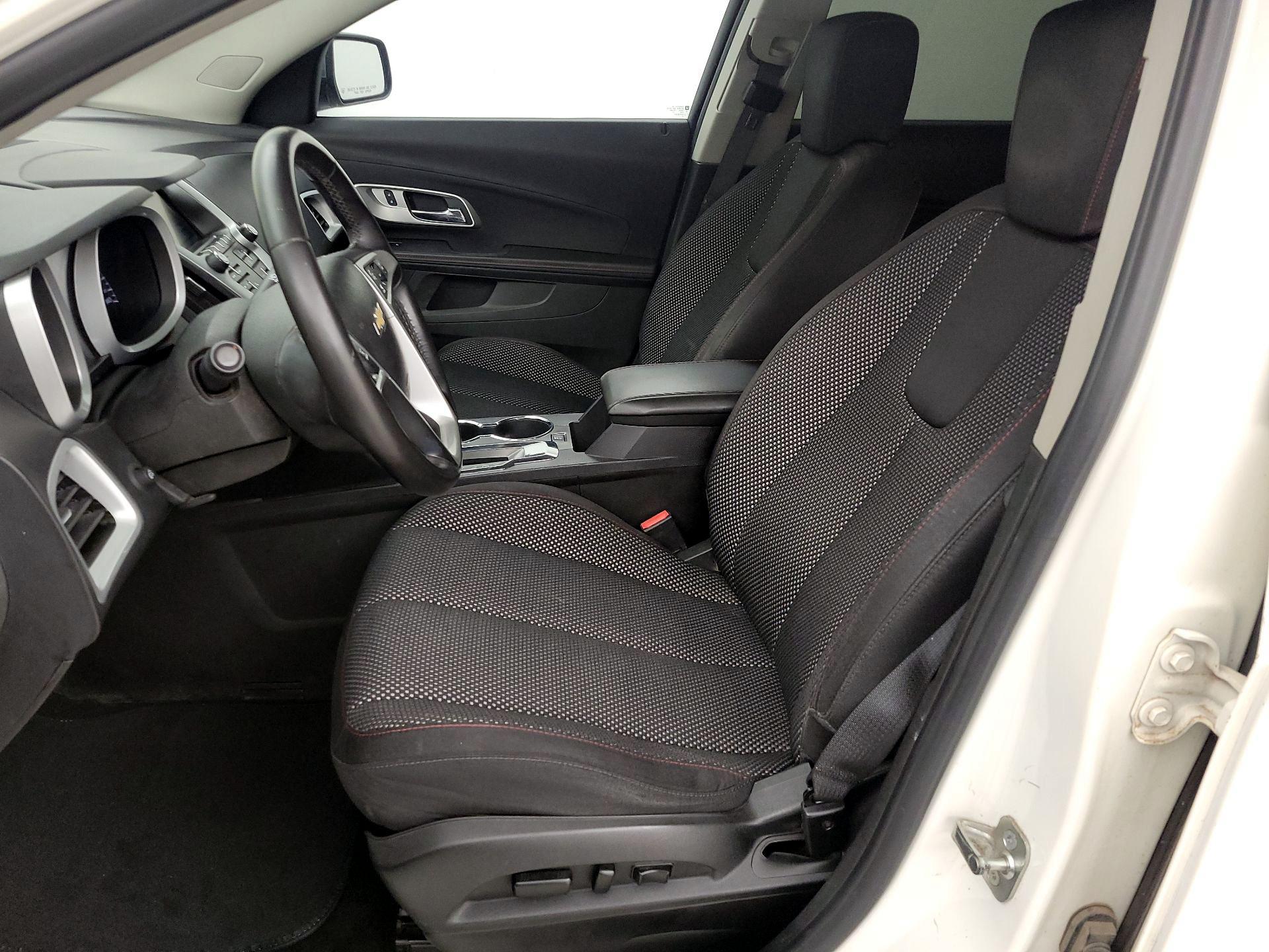 Thumbnail: 2015 Chevrolet Equinox - 11